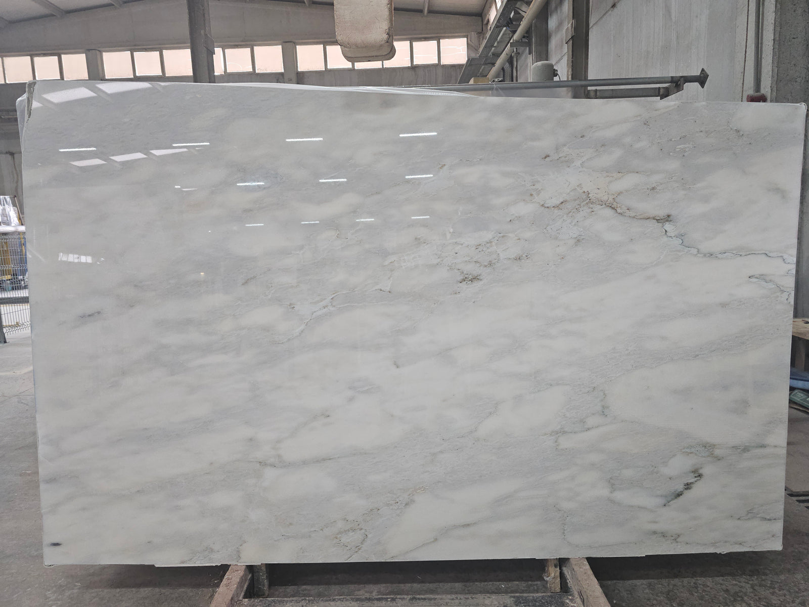 Calacatta Oyster marble slab