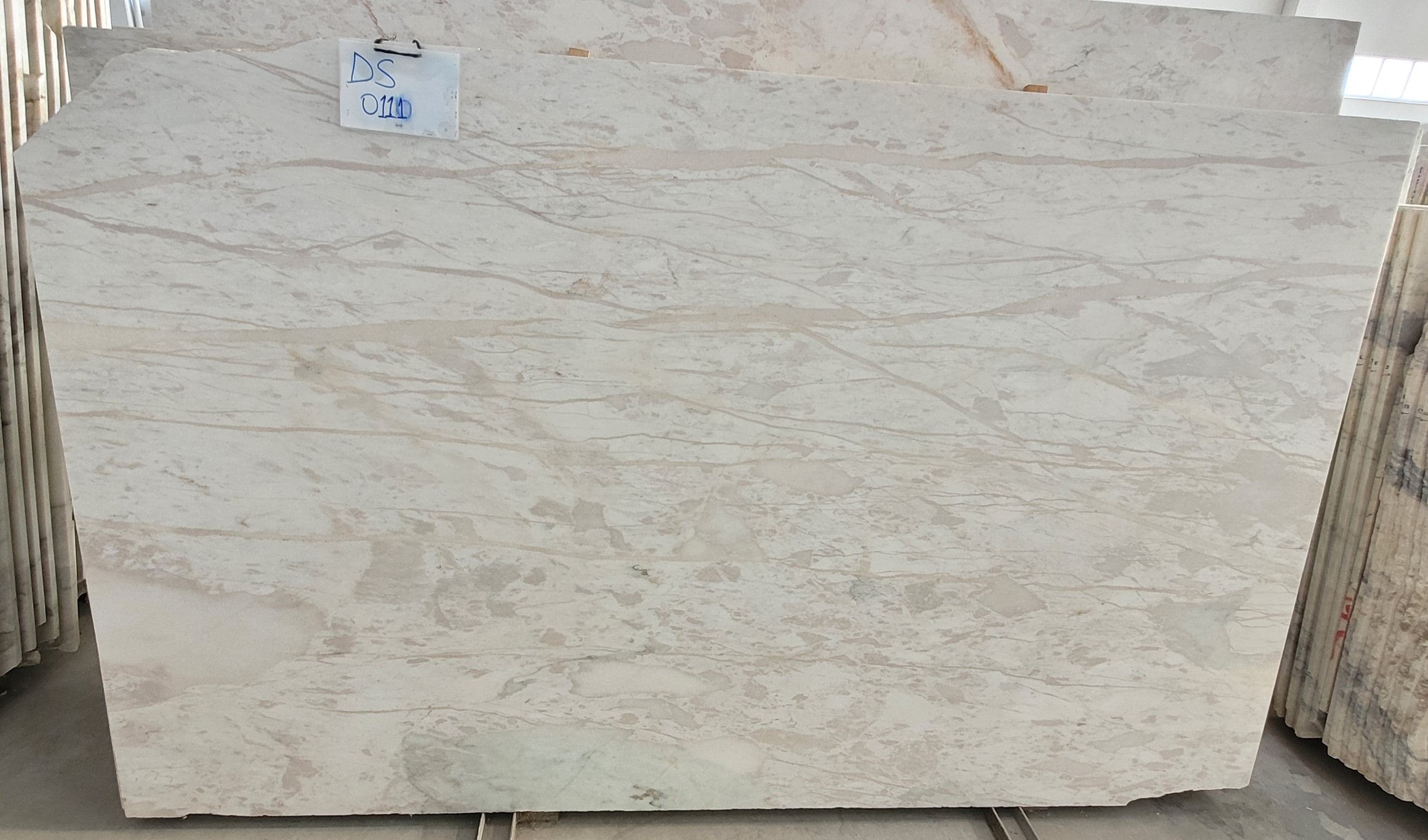 Bianco Leopardo Marble