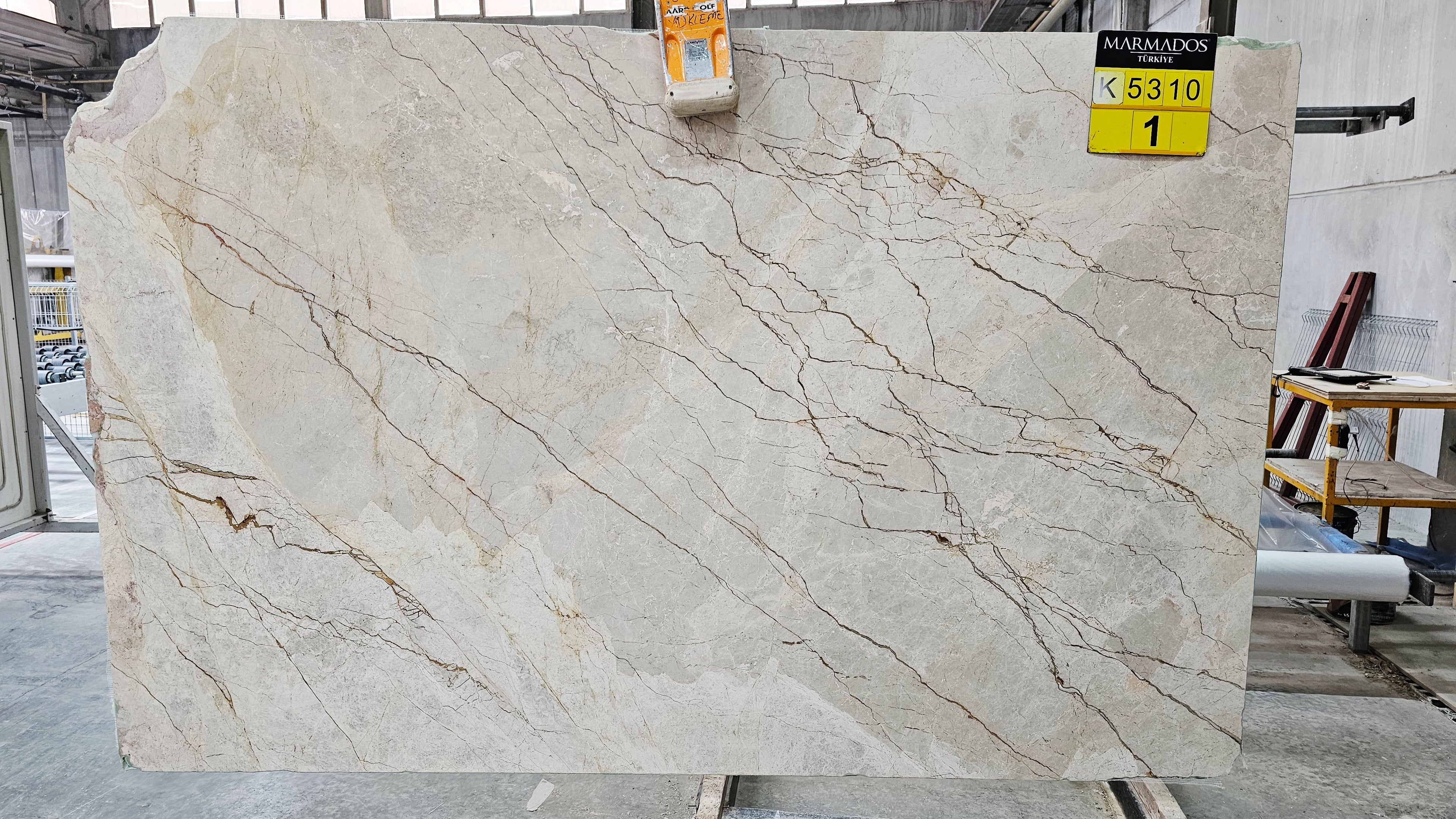 Ds Antik Gri marble slab