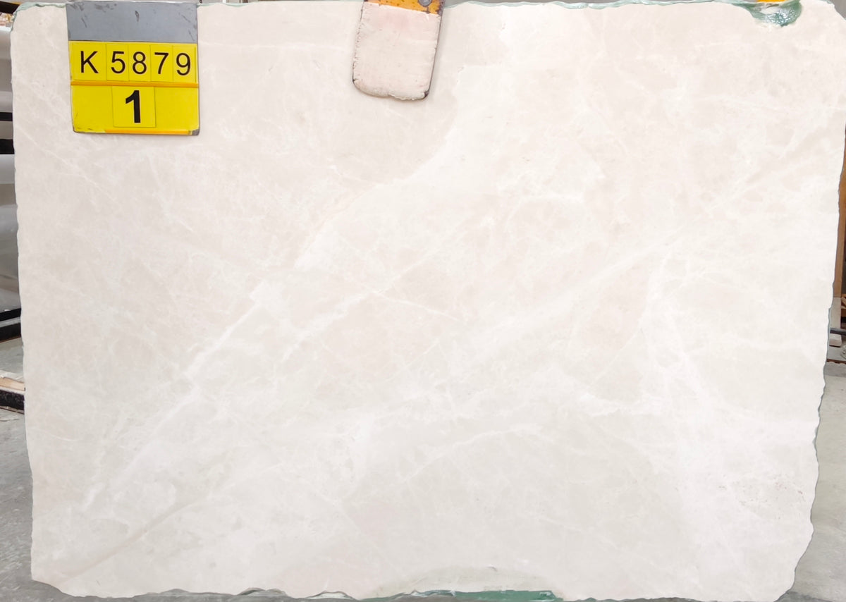 Cream Uno marble slab