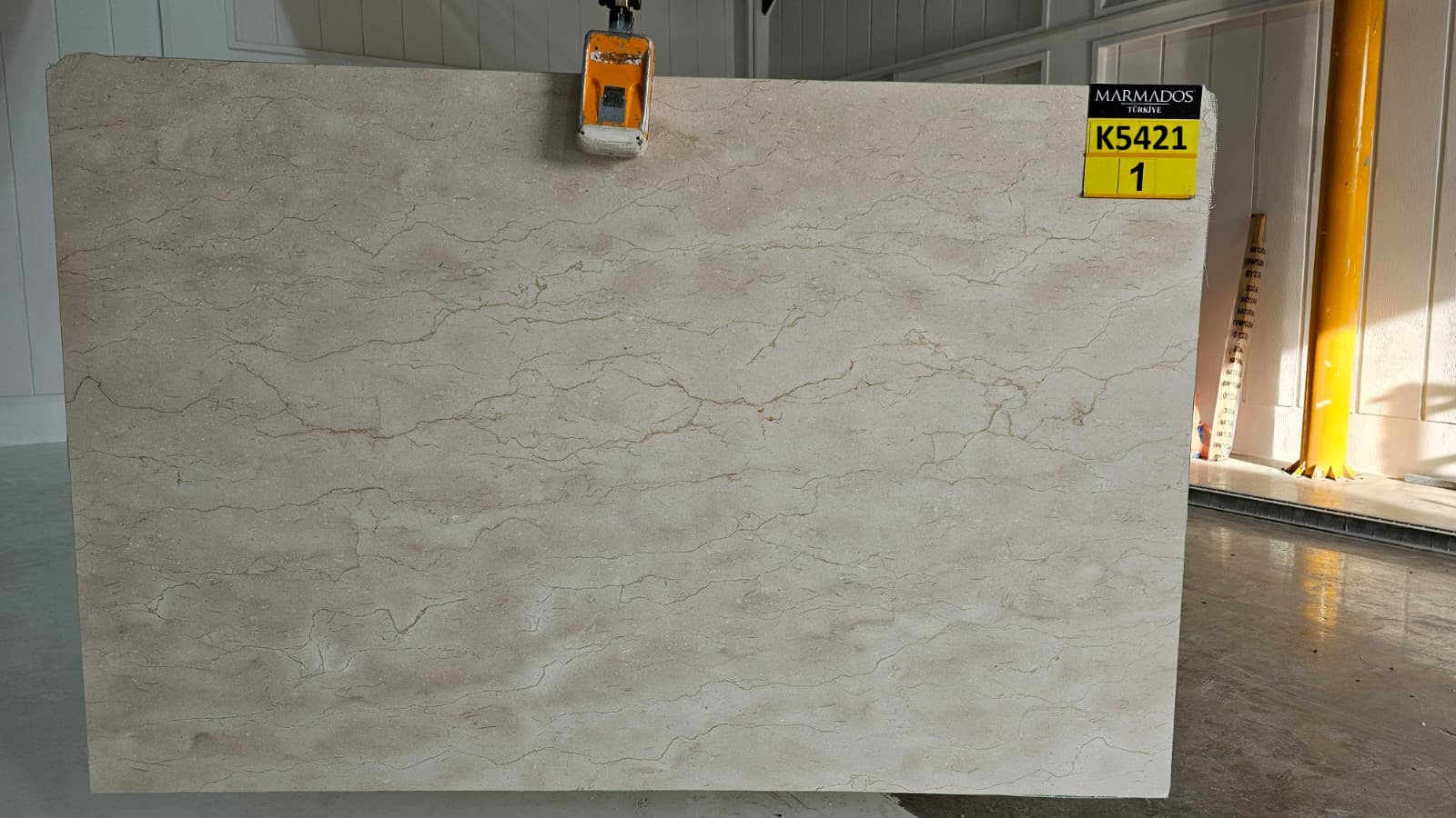 Gri marble slab