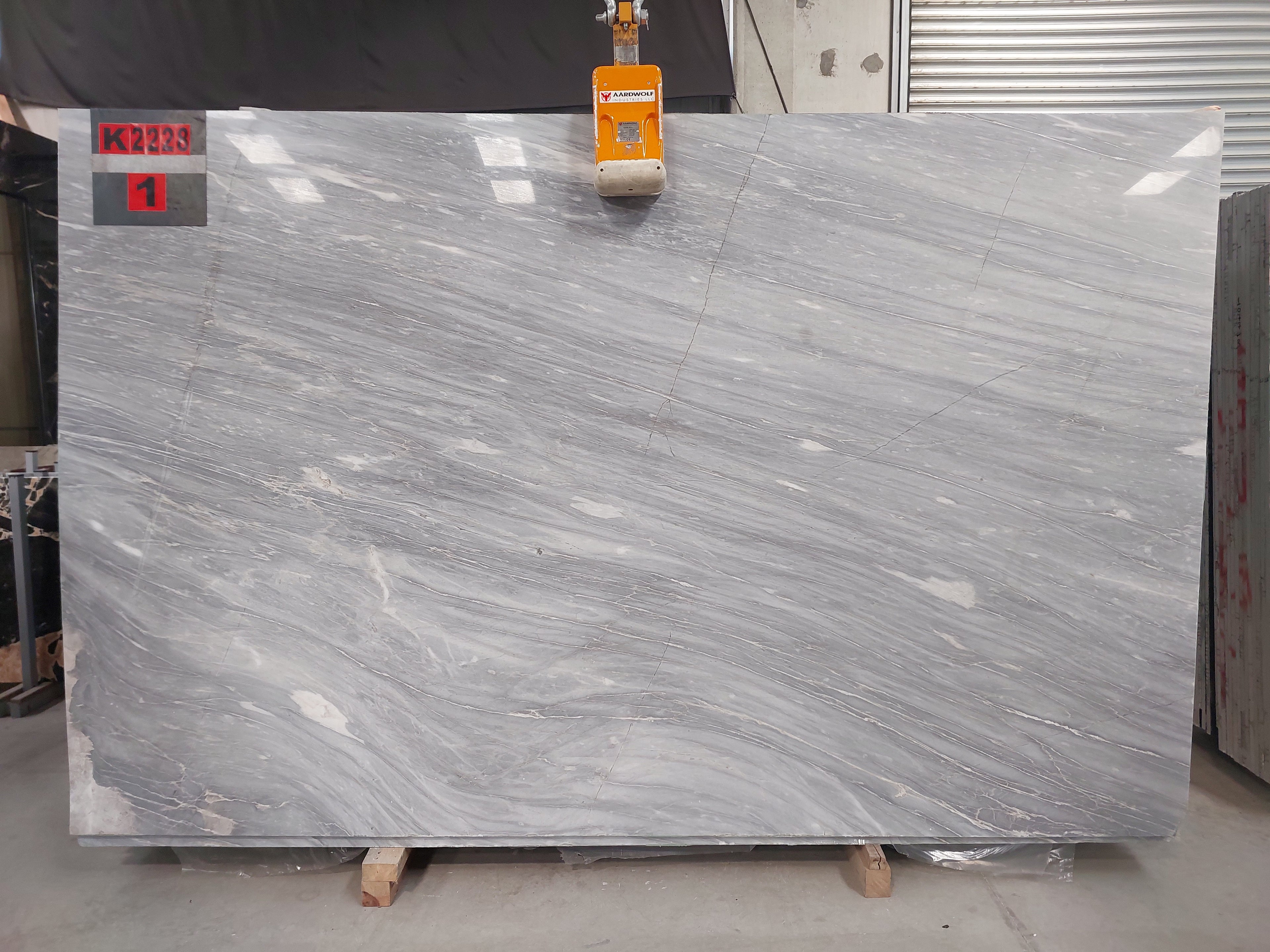 Bardiglio Wave marble slab