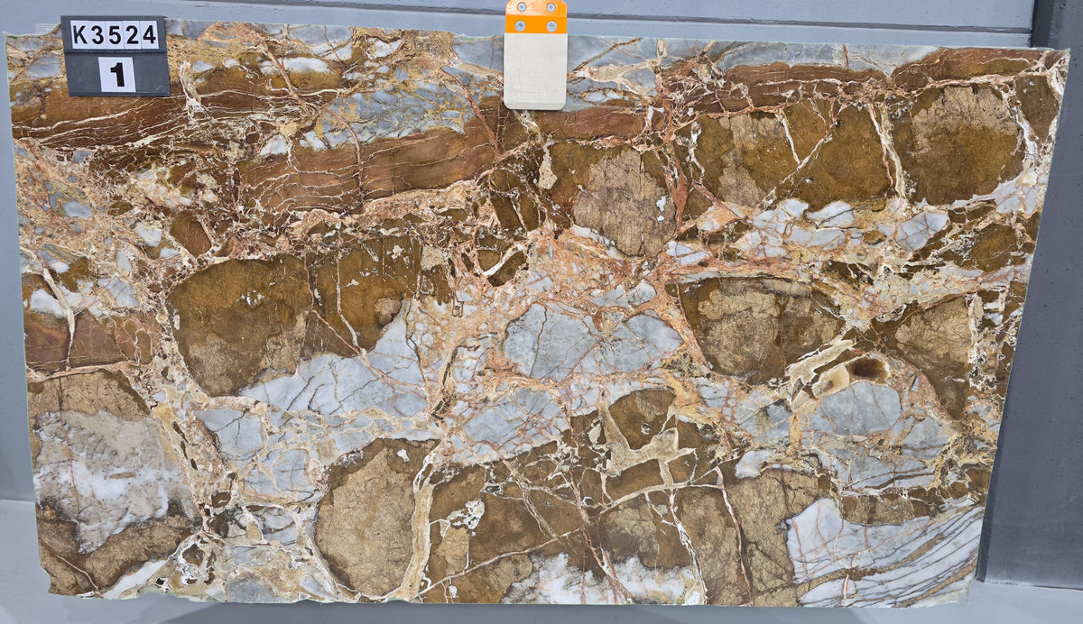 Arma Grande marble slab