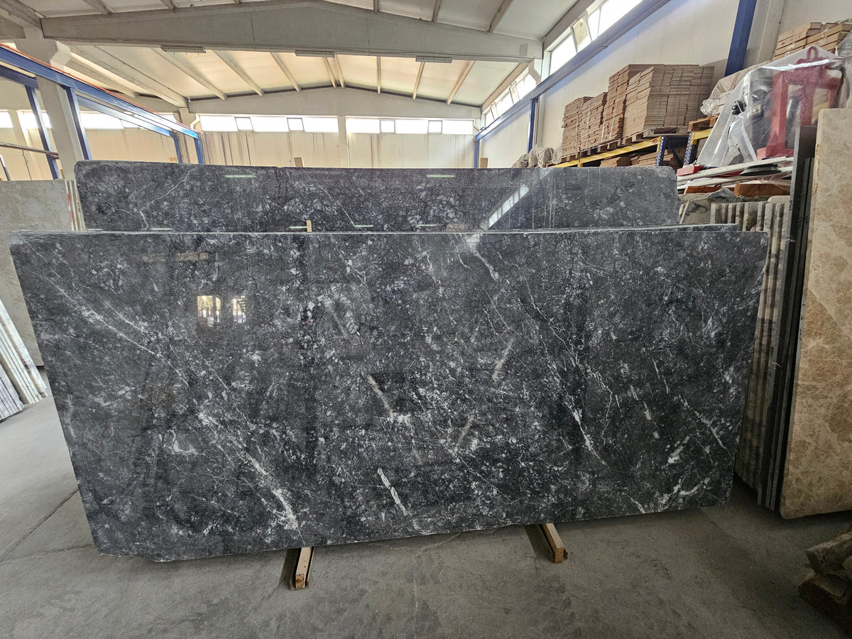 Bursa Black