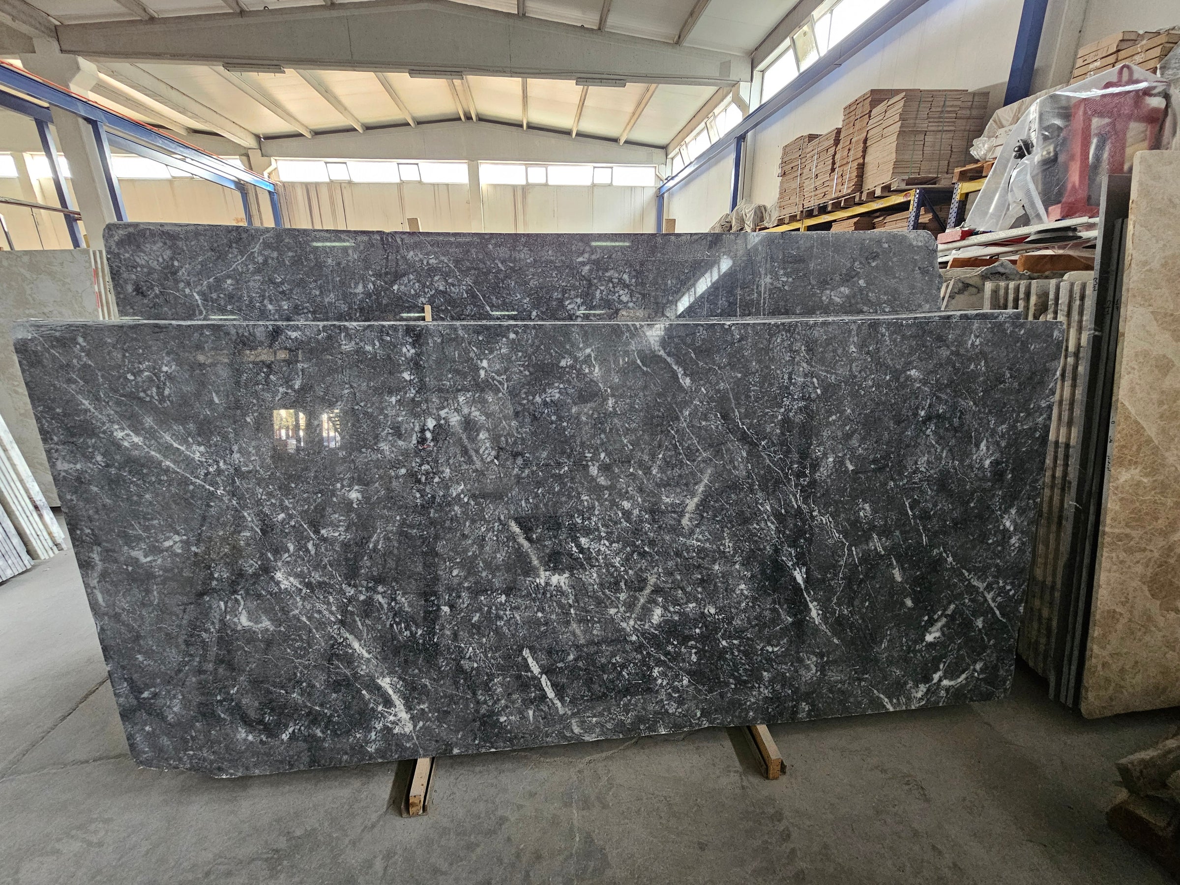 Bursa Black