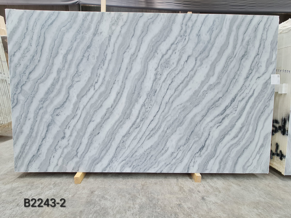 Fusion White marble slab