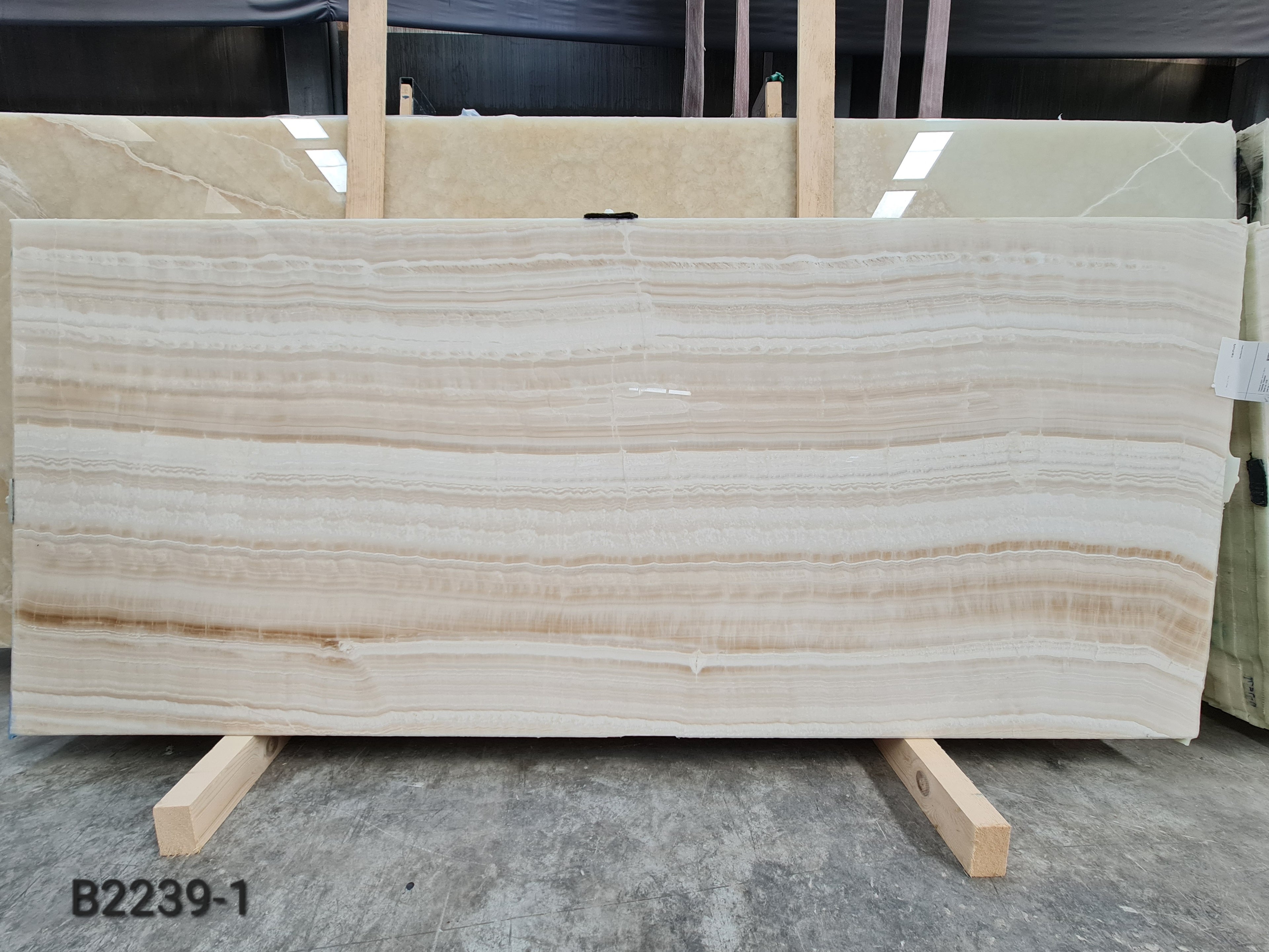 White Onyx onyx slab
