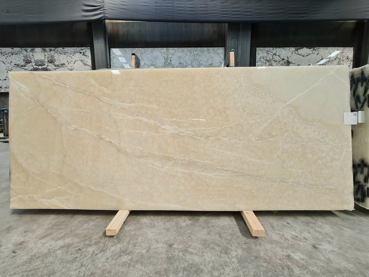 Honey Onyx