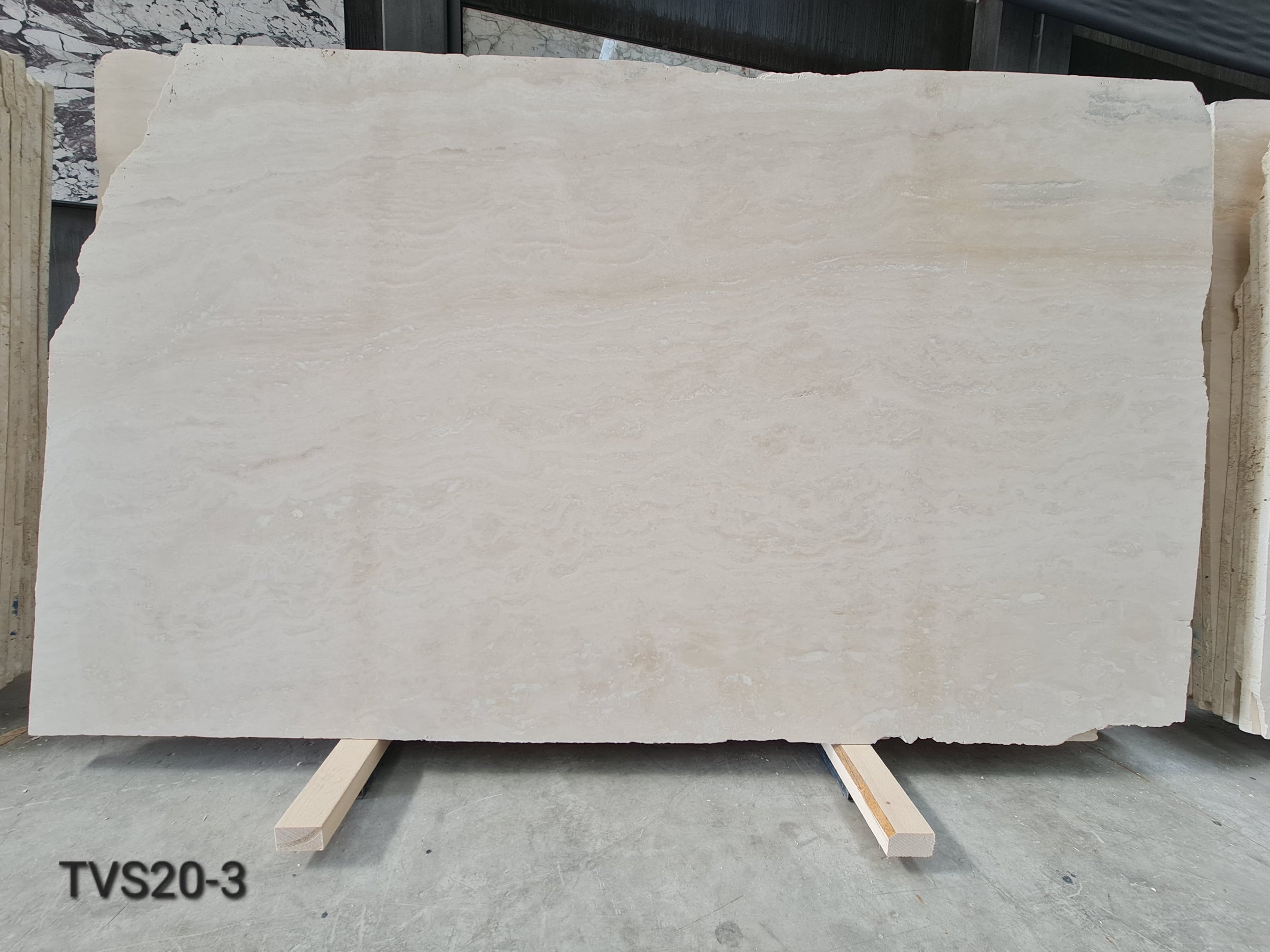 Light Travertine Veincut