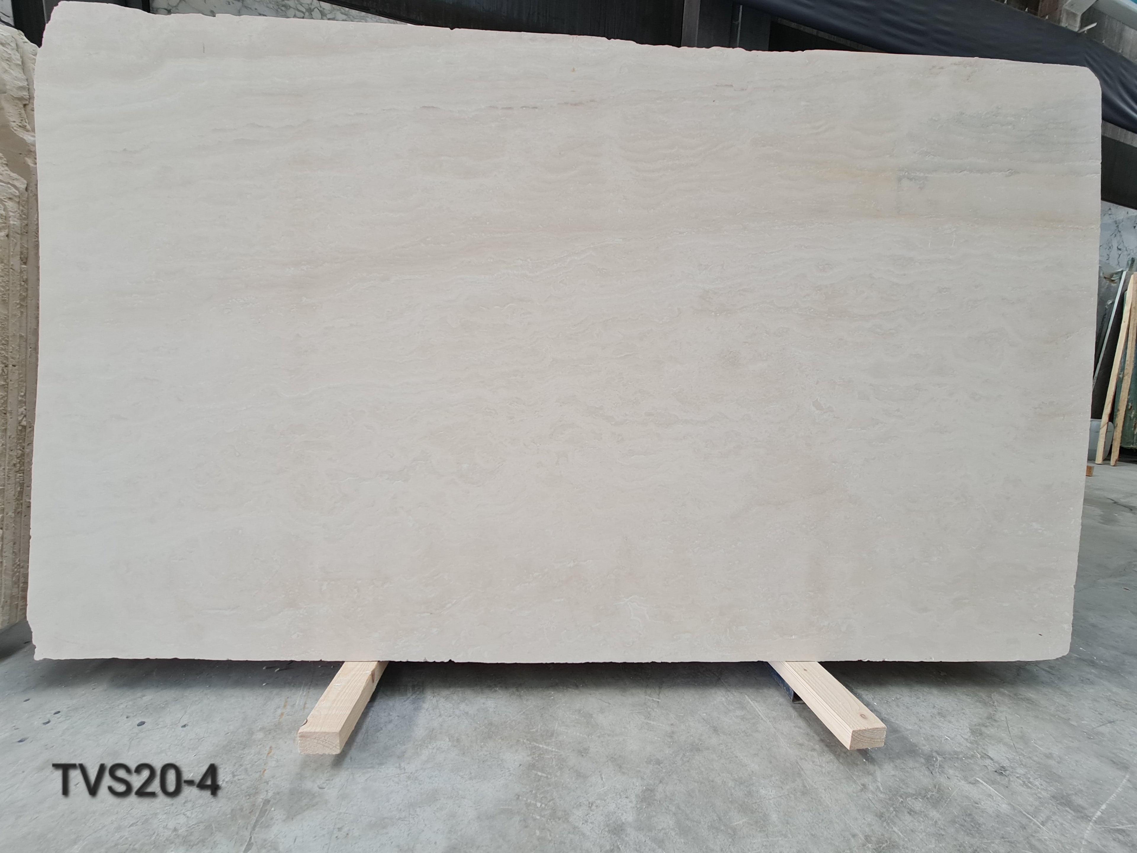 Light Travertine Veincut