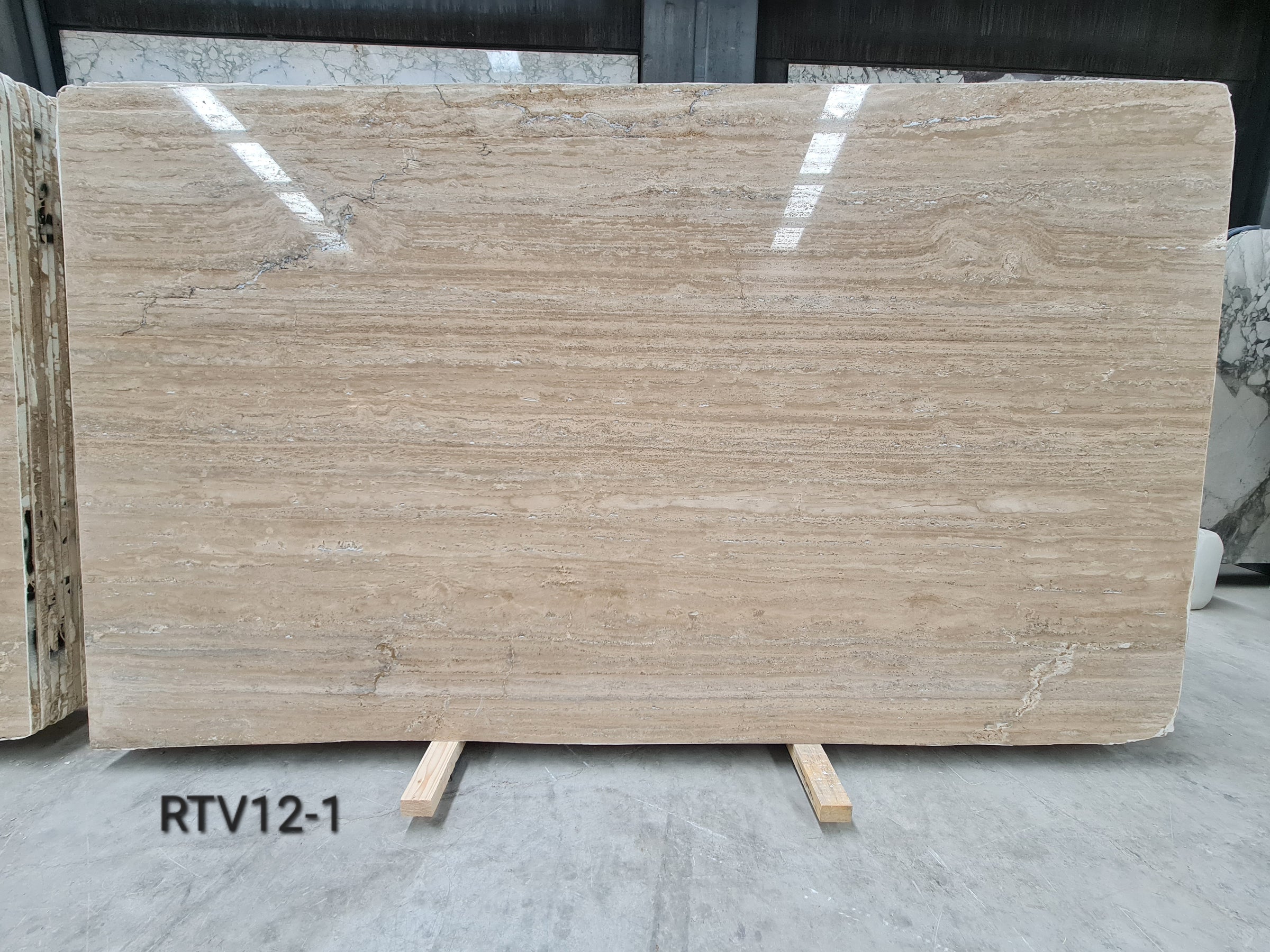 Riva Travertine Veincut
