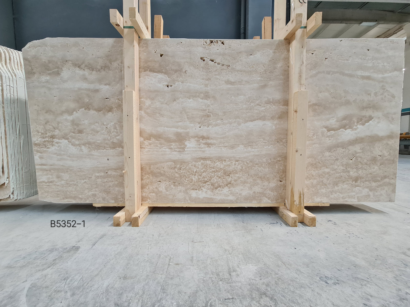 Travertine Veincut Unfilled