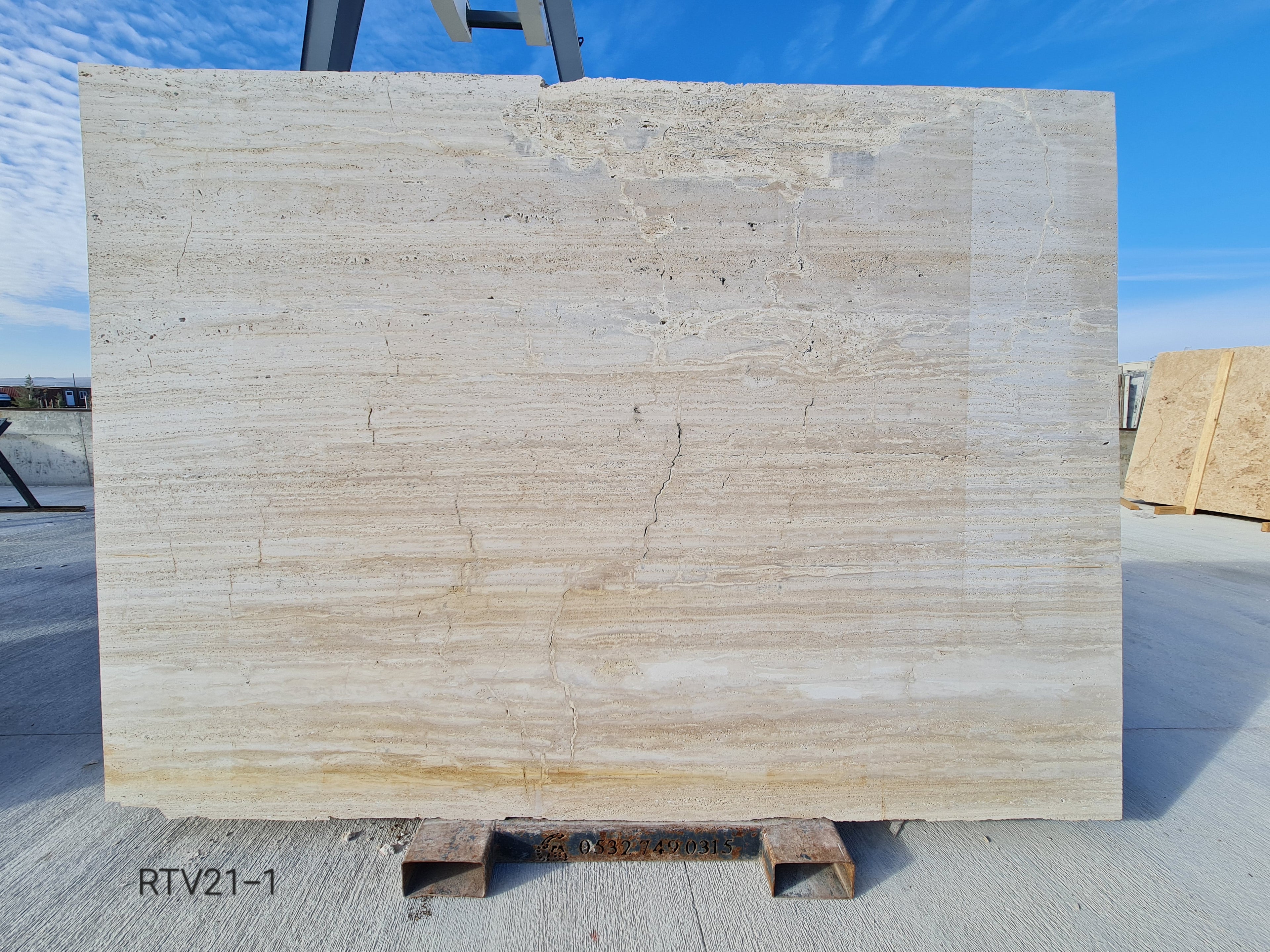 Riva Travertine Veincut Raw