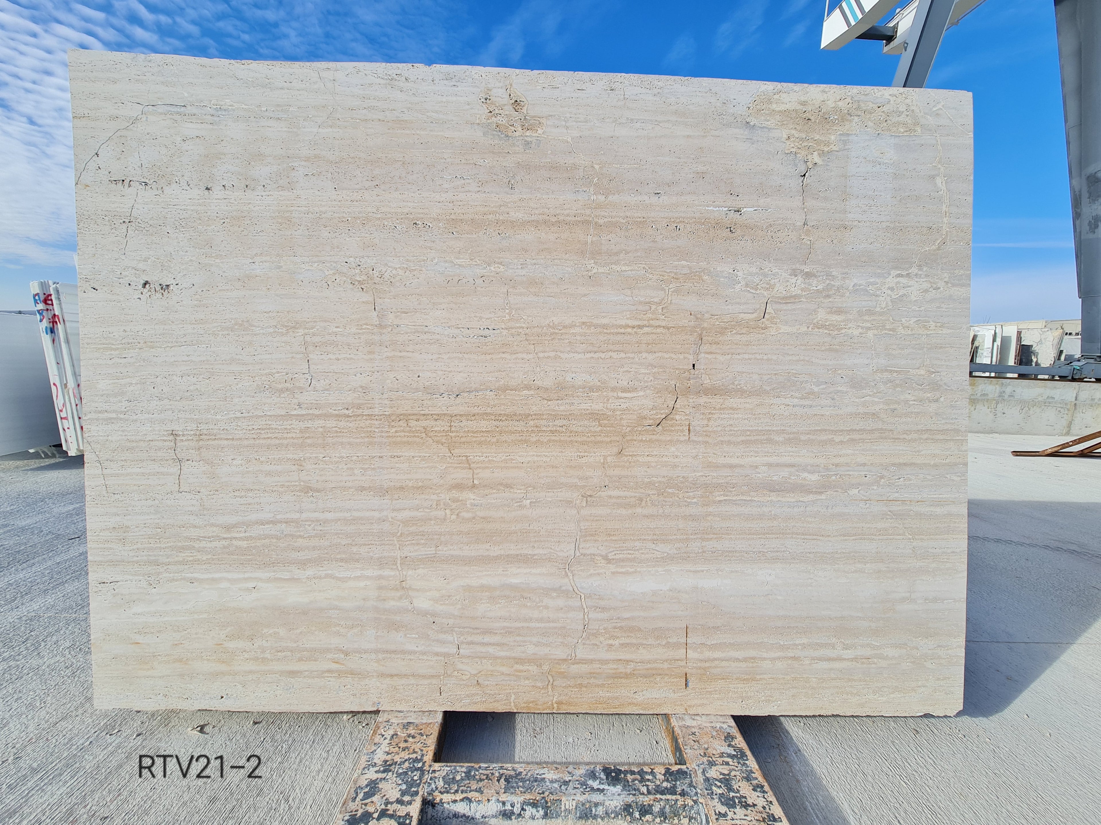 Riva Travertine Veincut Raw