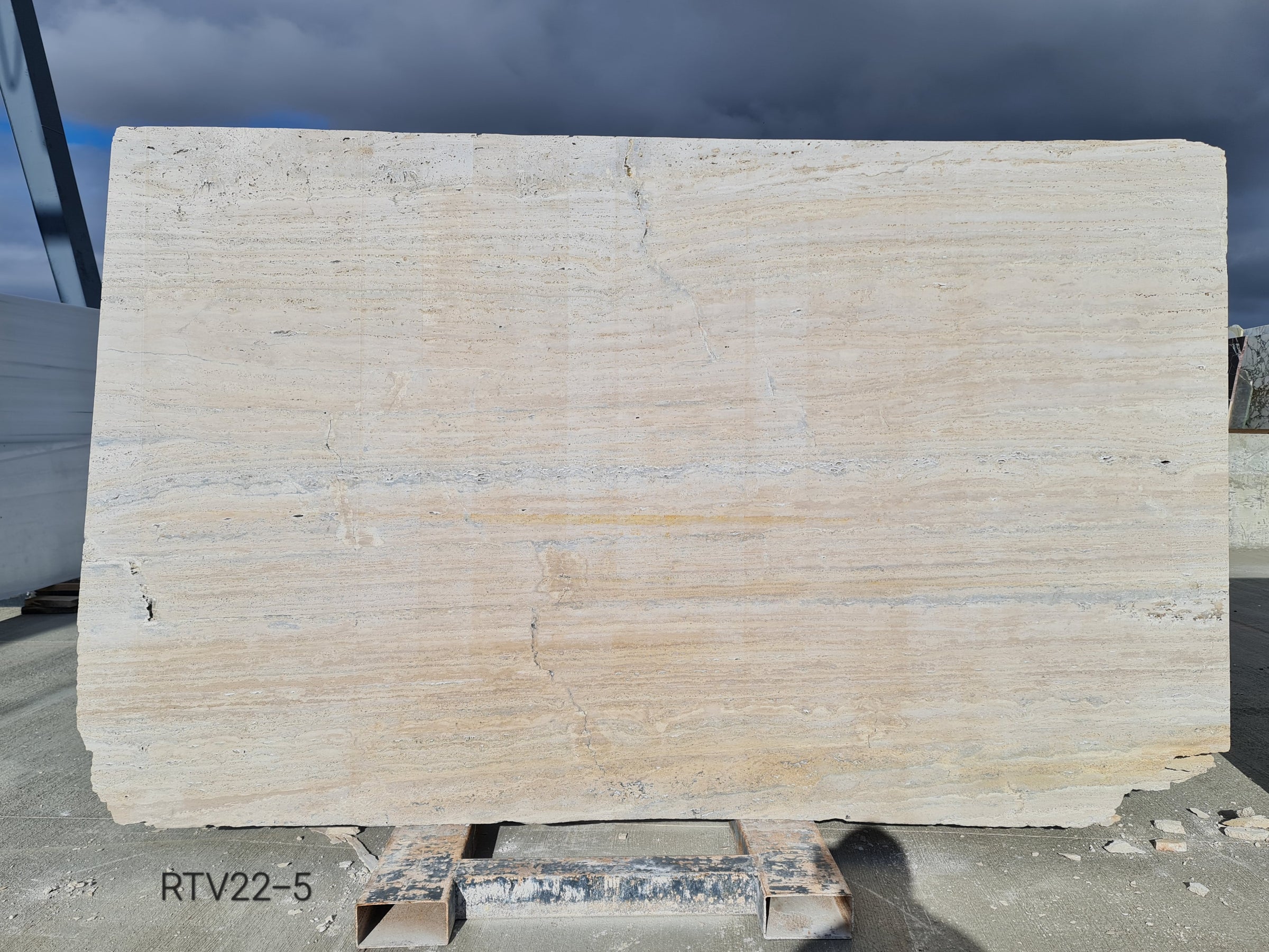 Riva Travertine Veincut Raw