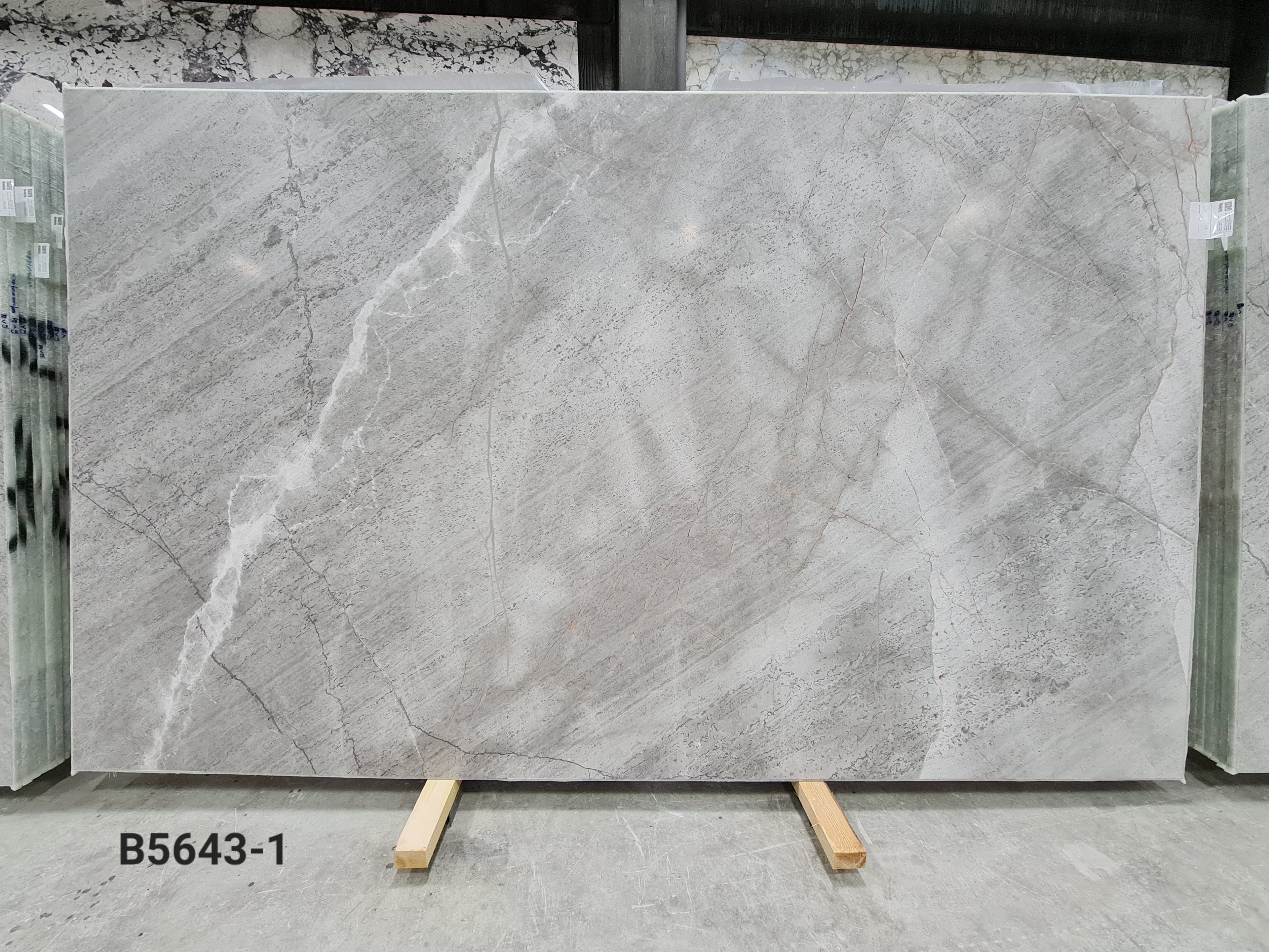 Fior Di Bosco marble slab