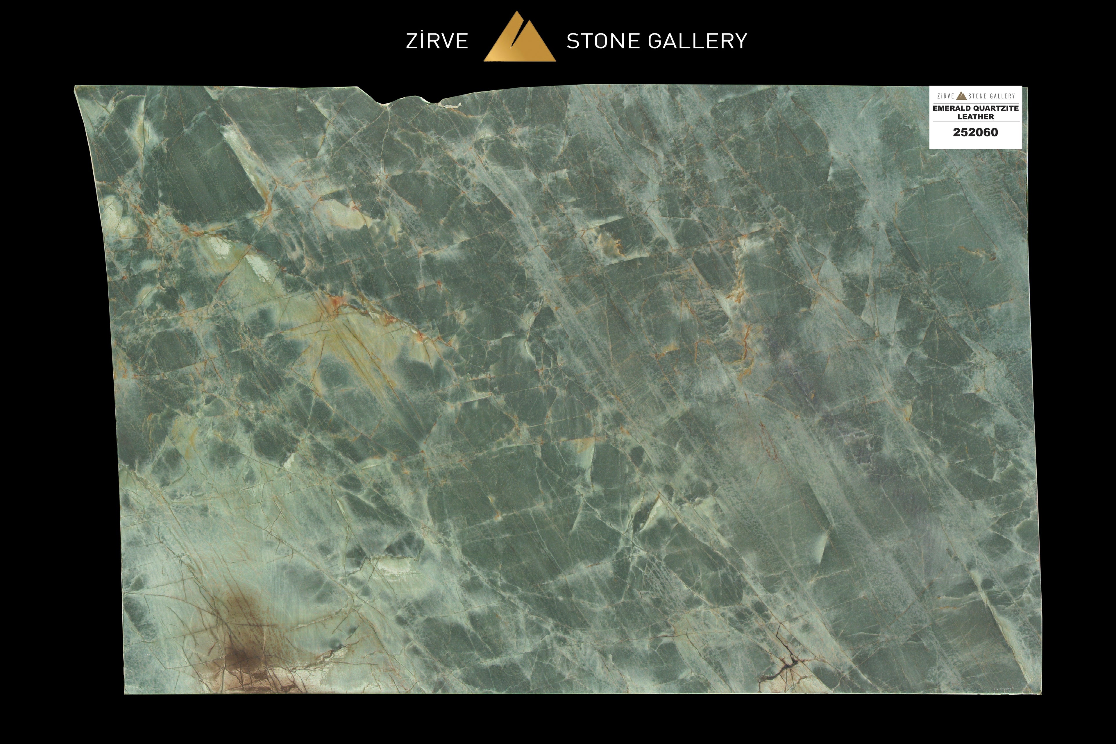 Emerald Quartzite Slabs — Blok 252060