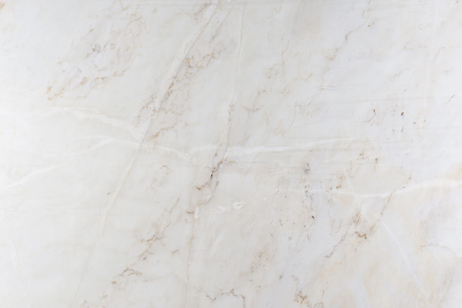 Calacatta Amber Large Marble Tiles
