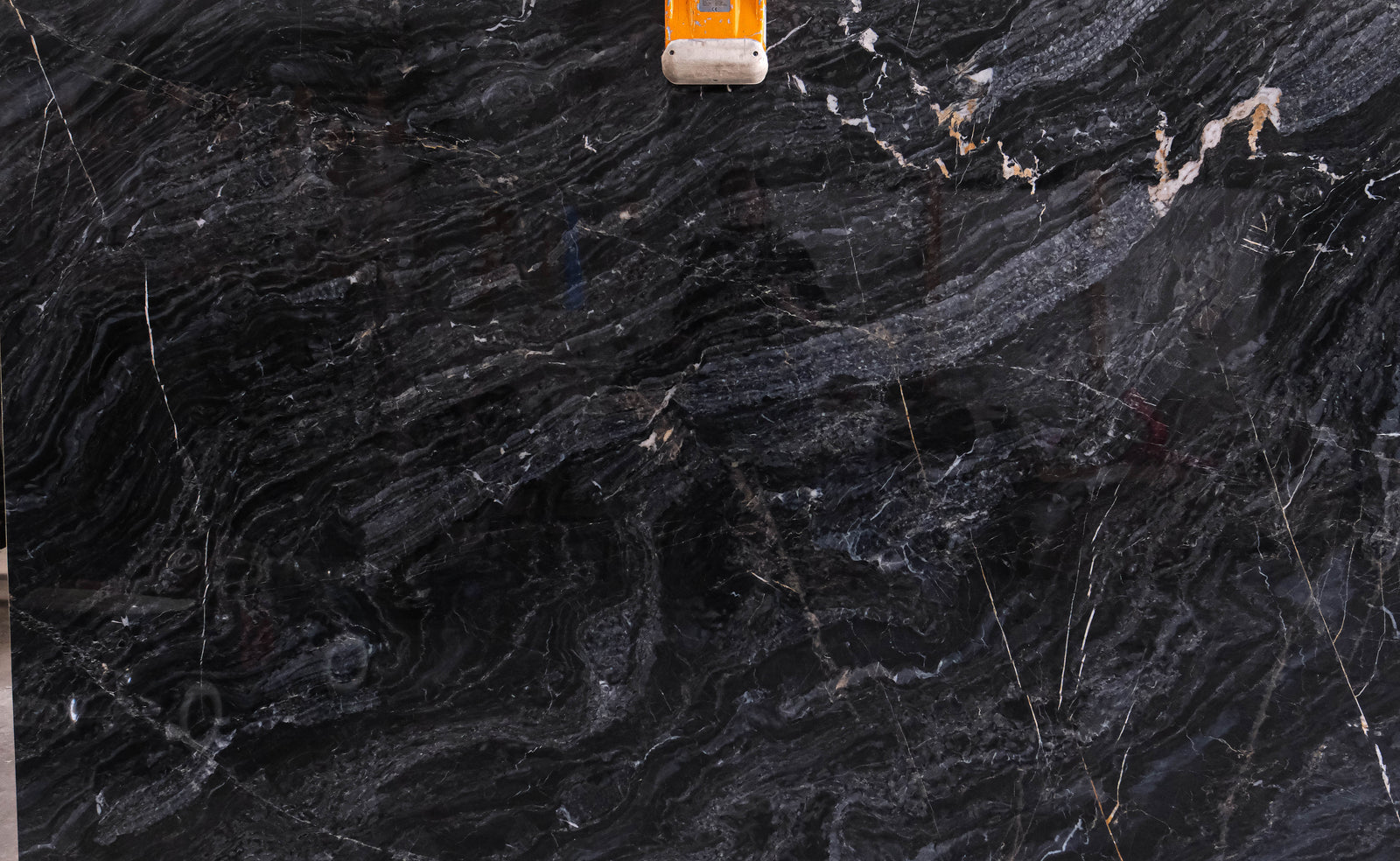 Fusion Gold Large Marble Tiles