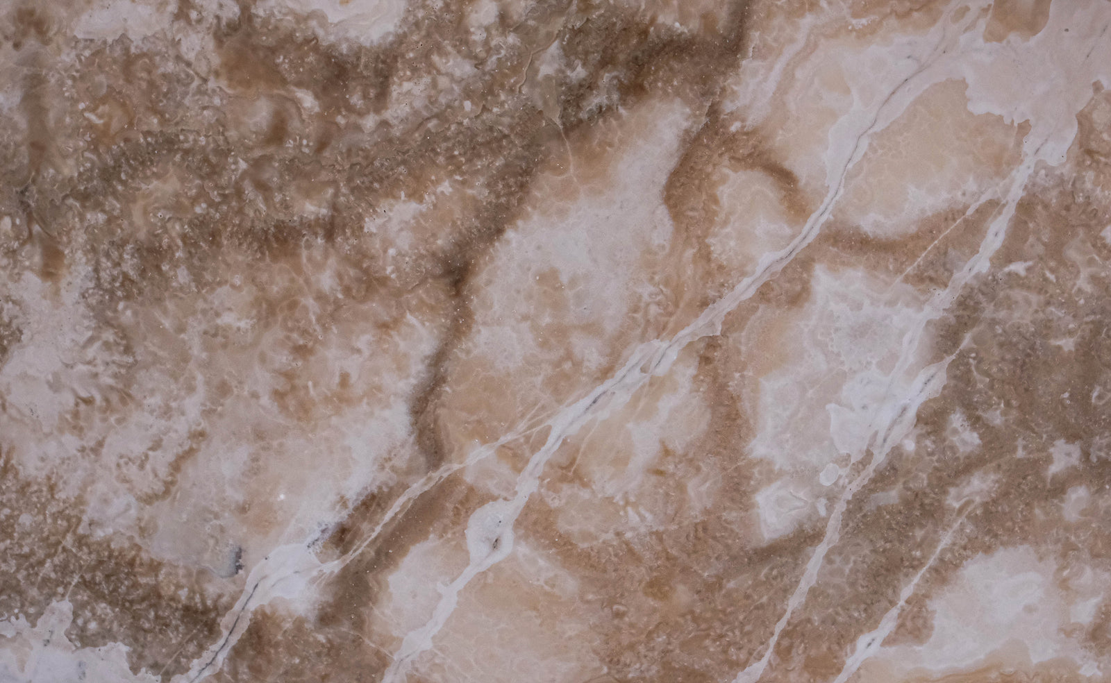 Tra Onyx Large Marble Tiles