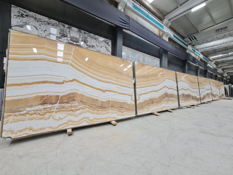 Mango Onyx