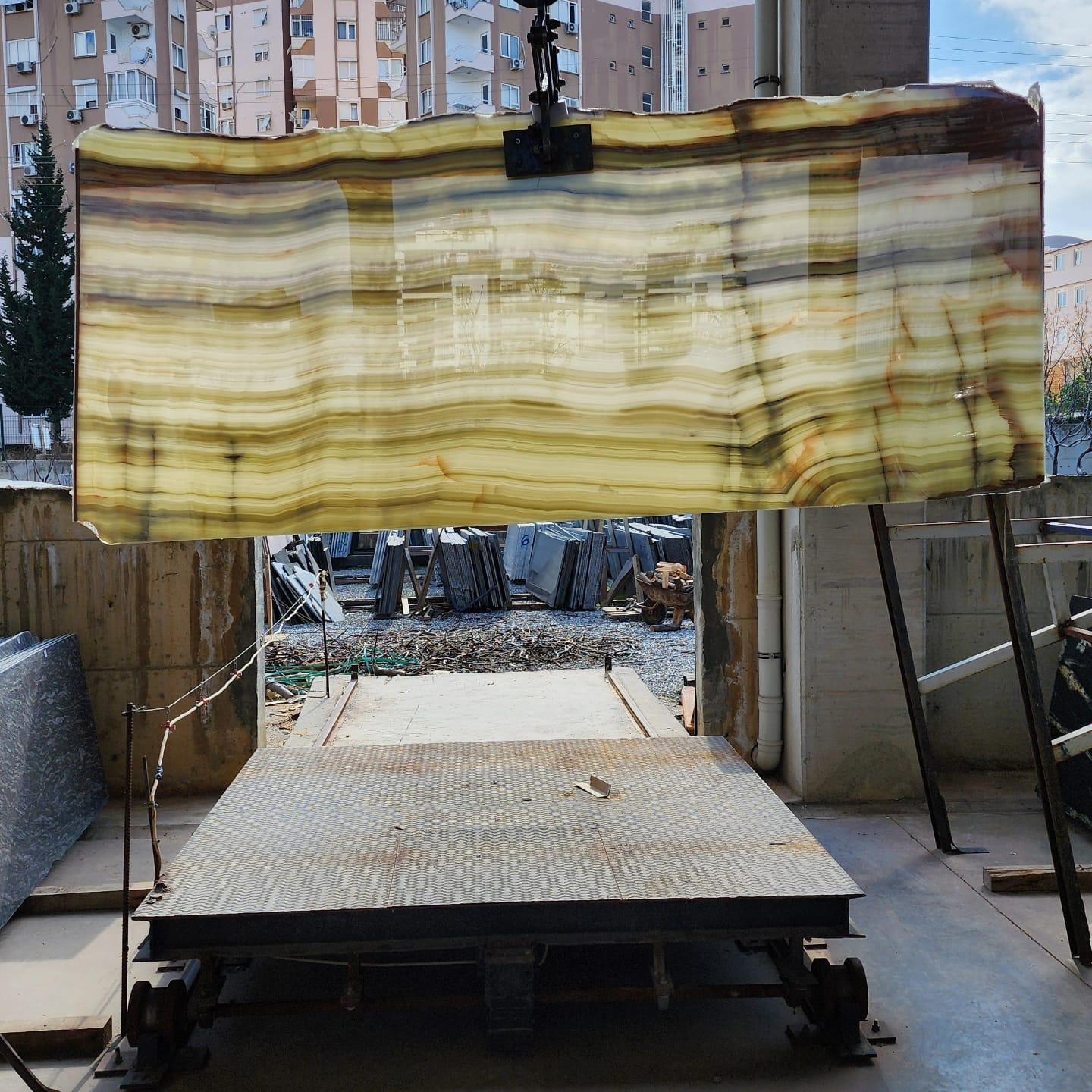 Light Green Onyx Vein Cut Slabs