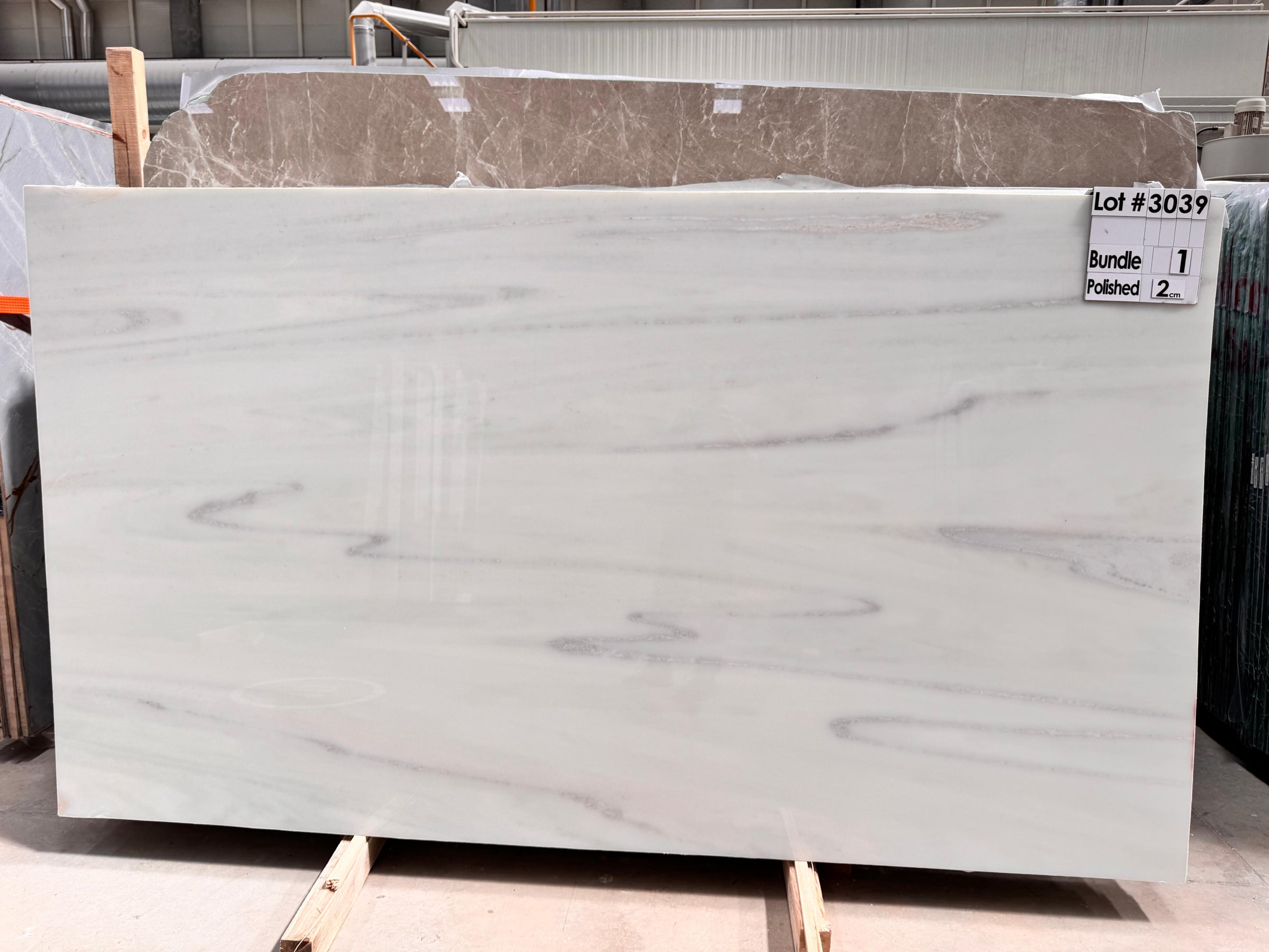 White Rainbow Marble Slabs — 3039 · Bundle 1 · View 1