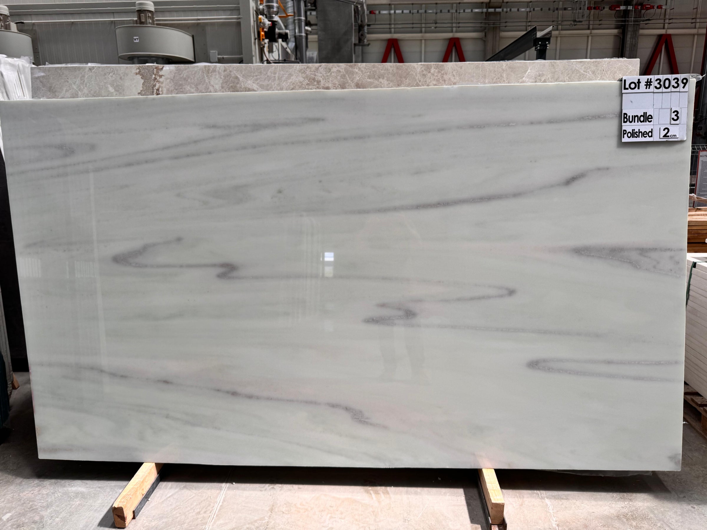 White Rainbow Marble Slabs — 3039 · Bundle 3 · View 1