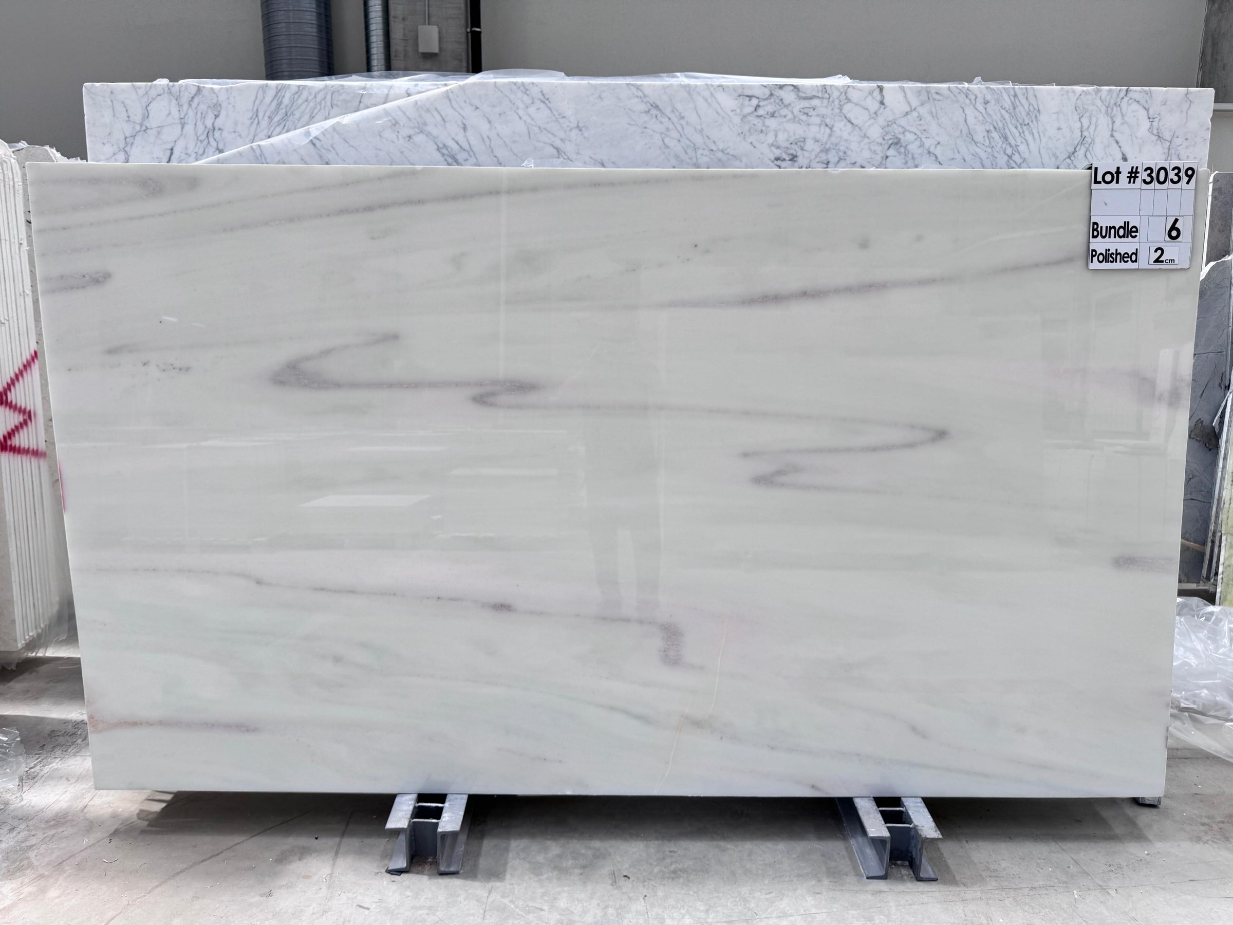 White Rainbow Marble Slabs — 3039 · Bundle 6 · View 3