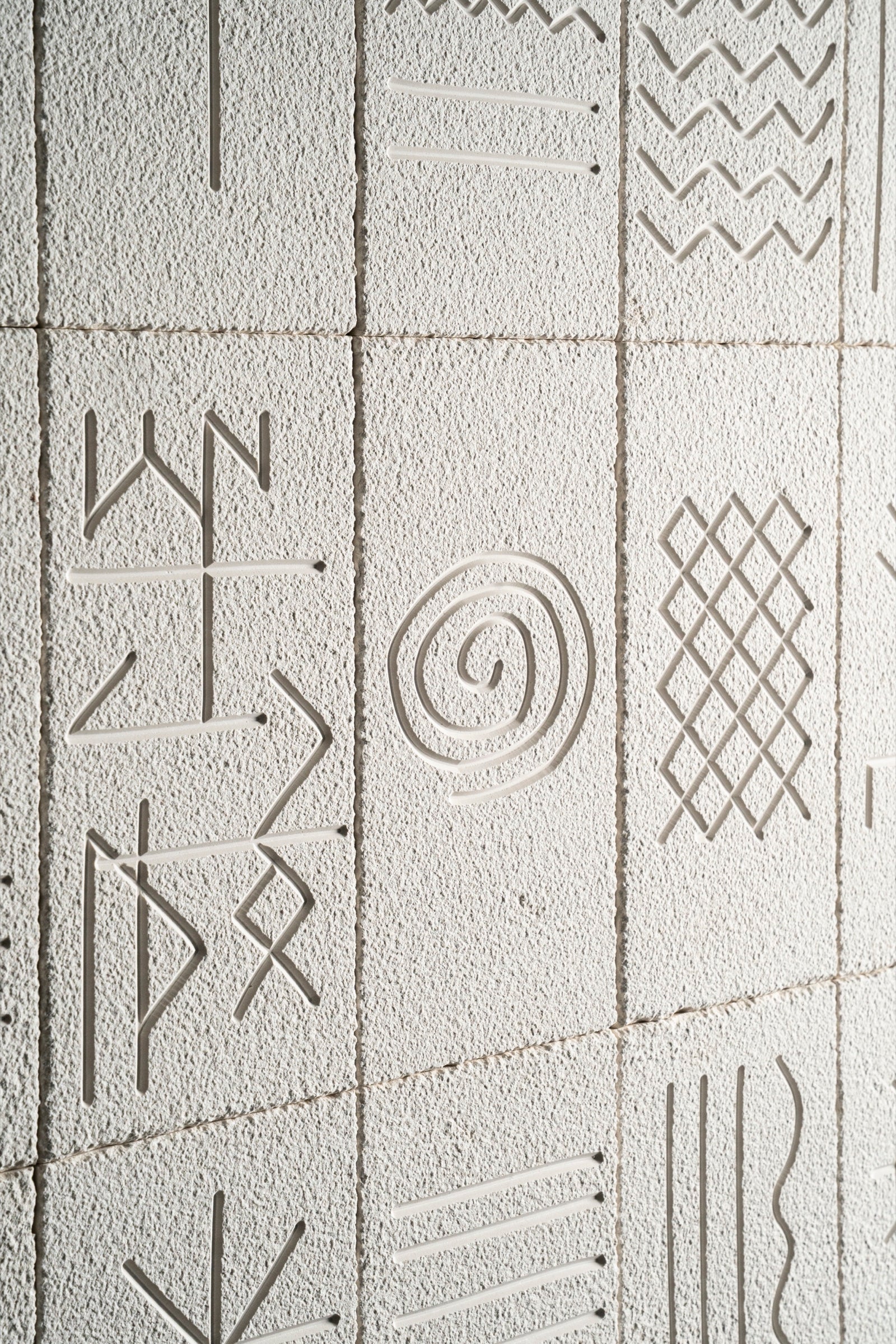 Takot Limestone – Emperor Marble designer tile