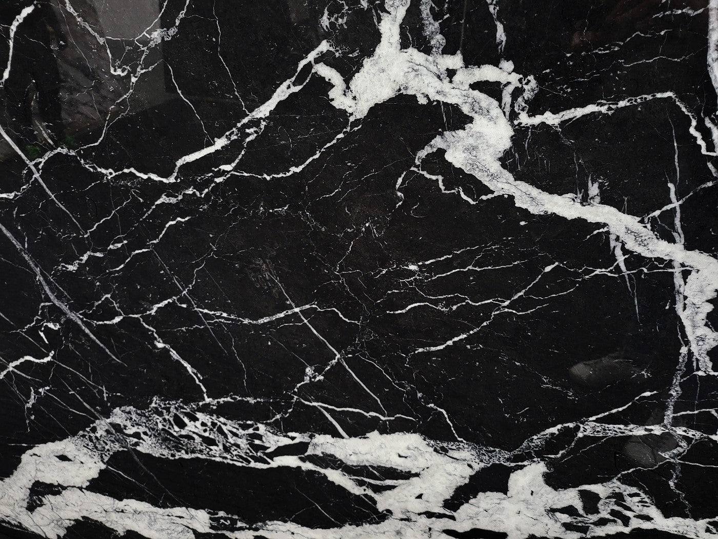 Calacatta Black - Emperor Marble