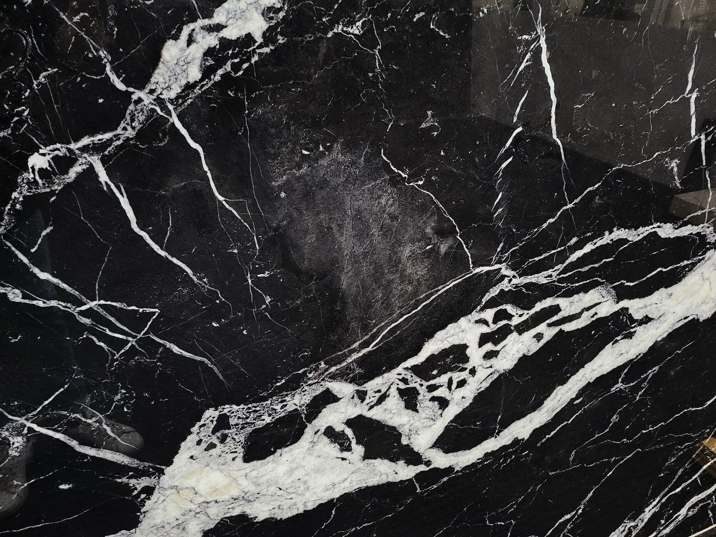 Calacatta Black - Emperor Marble