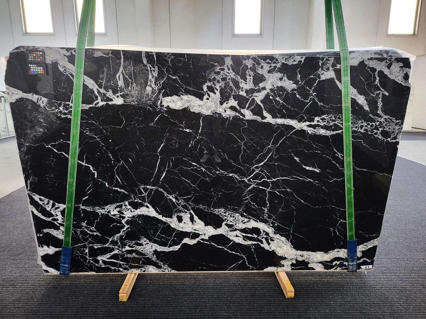 Calacatta Black - Emperor Marble