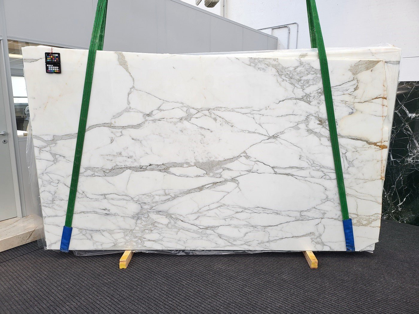 Calacatta Borghini Extra - Emperor Marble