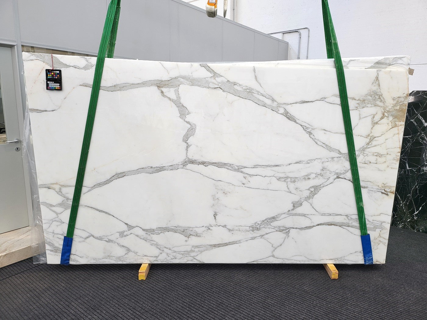 Calacatta Borghini Extra - Emperor Marble