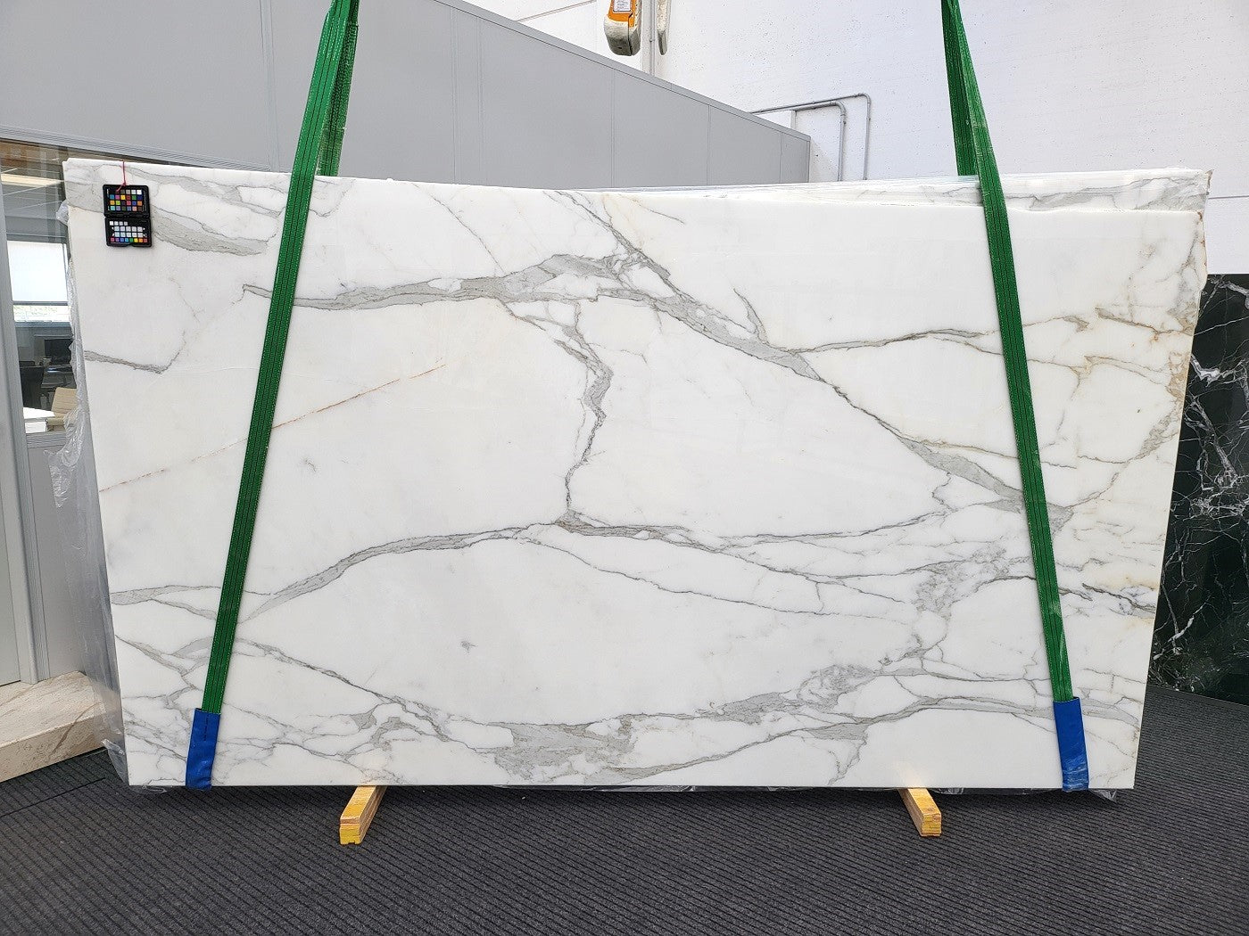 Calacatta Borghini Extra - Emperor Marble