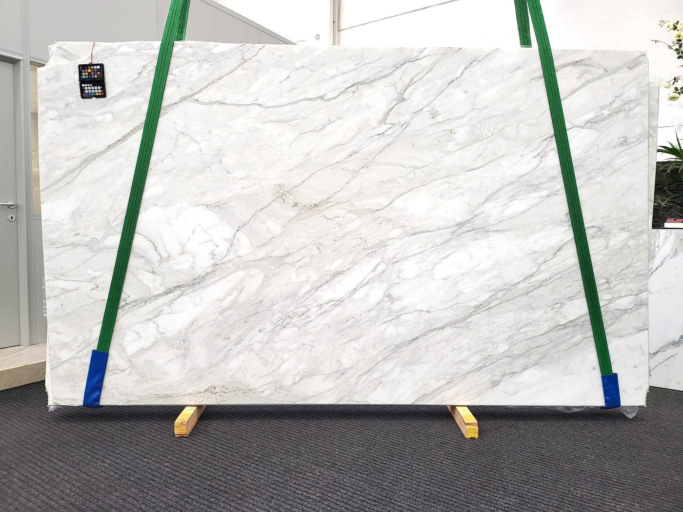 Calacatta Cremo - Emperor Marble