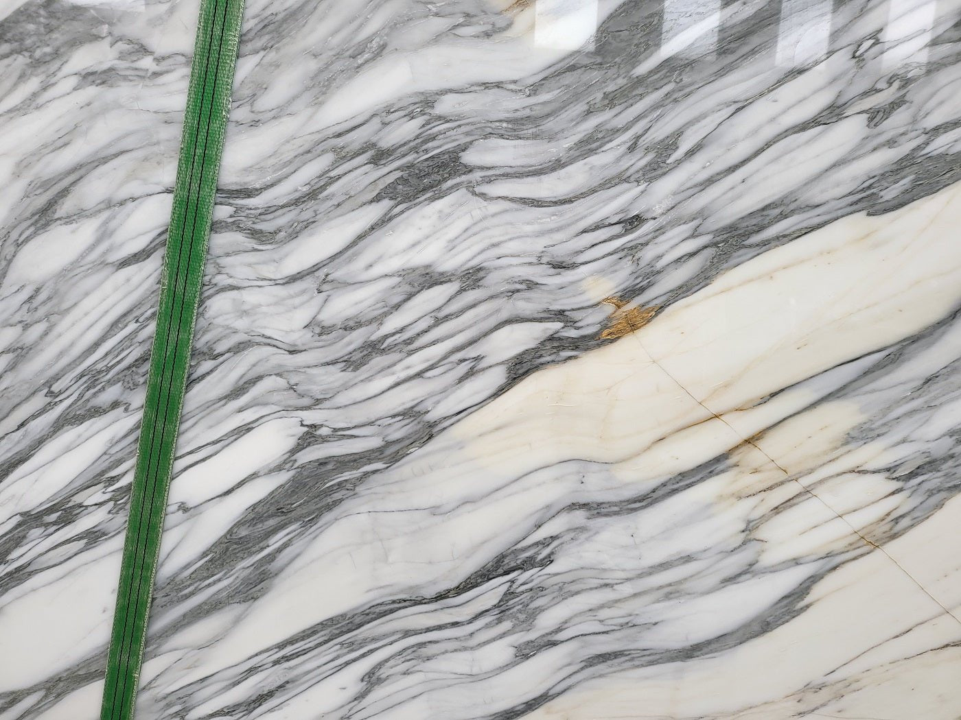 Calacatta Fantastico - Emperor Marble