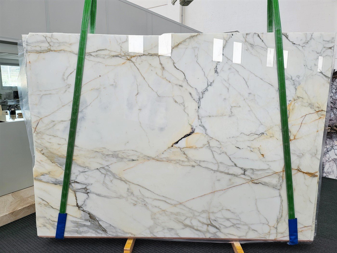 Calacatta Gold - Emperor Marble