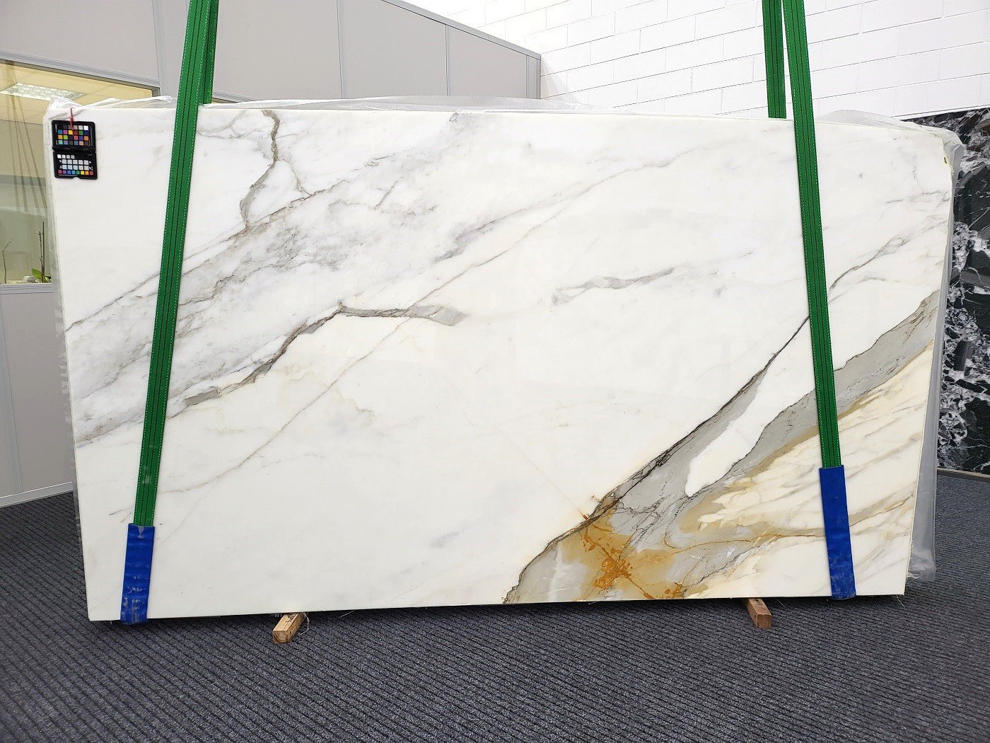 Calacatta Gold - Emperor Marble