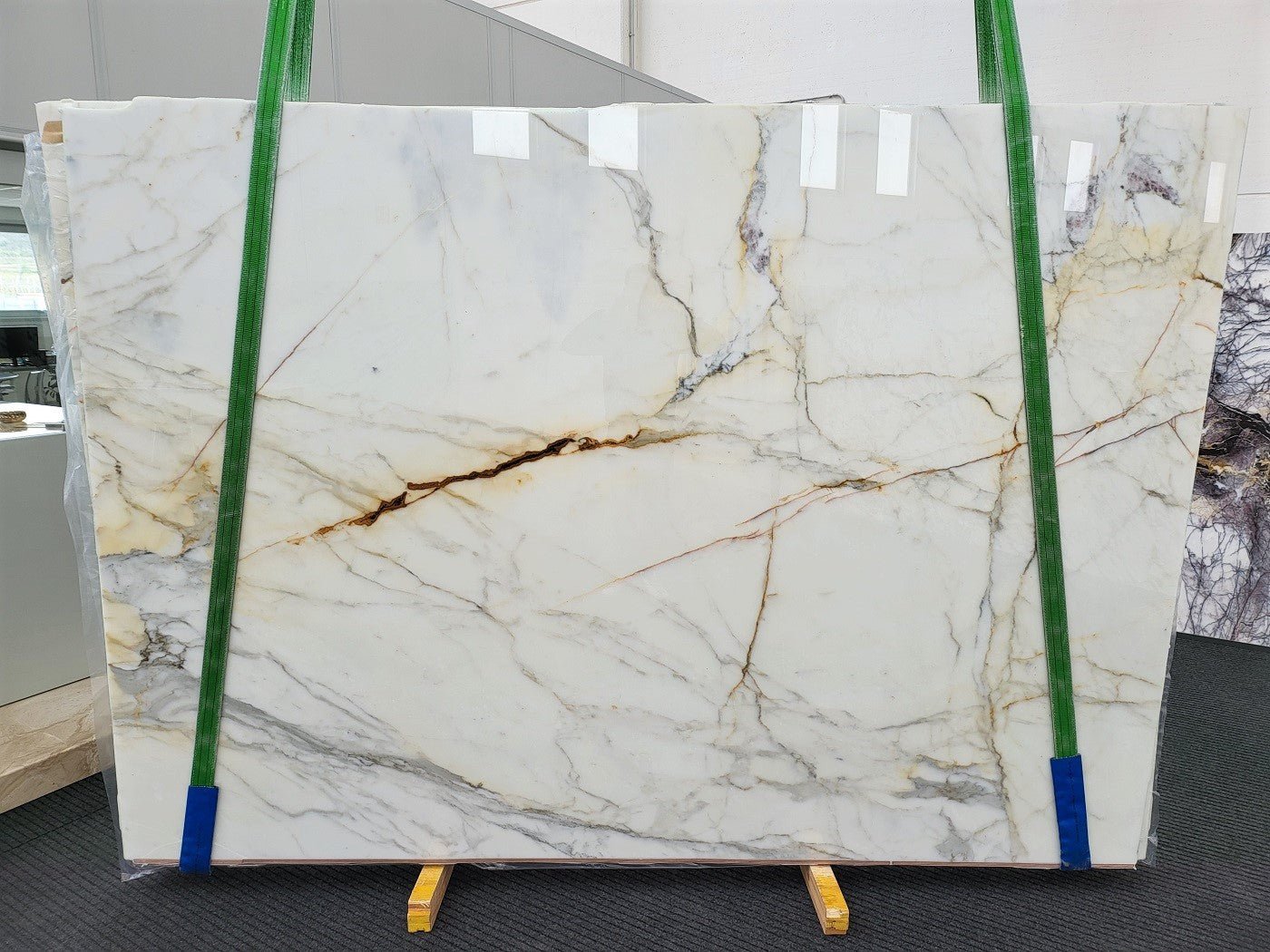 Calacatta Gold - Emperor Marble