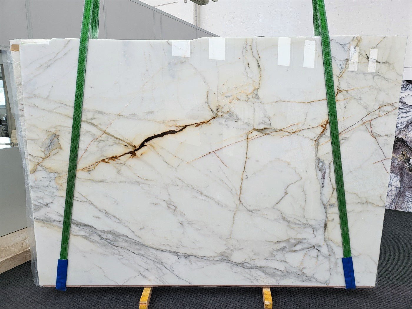 Calacatta Gold - Emperor Marble