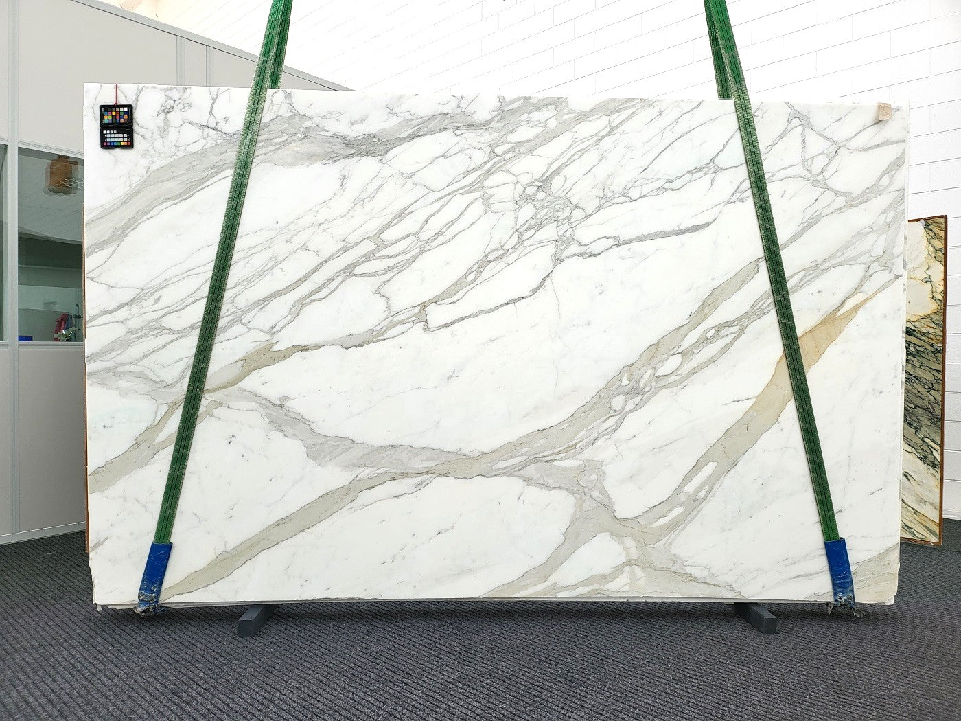 Calacatta Gold Extra - Emperor Marble