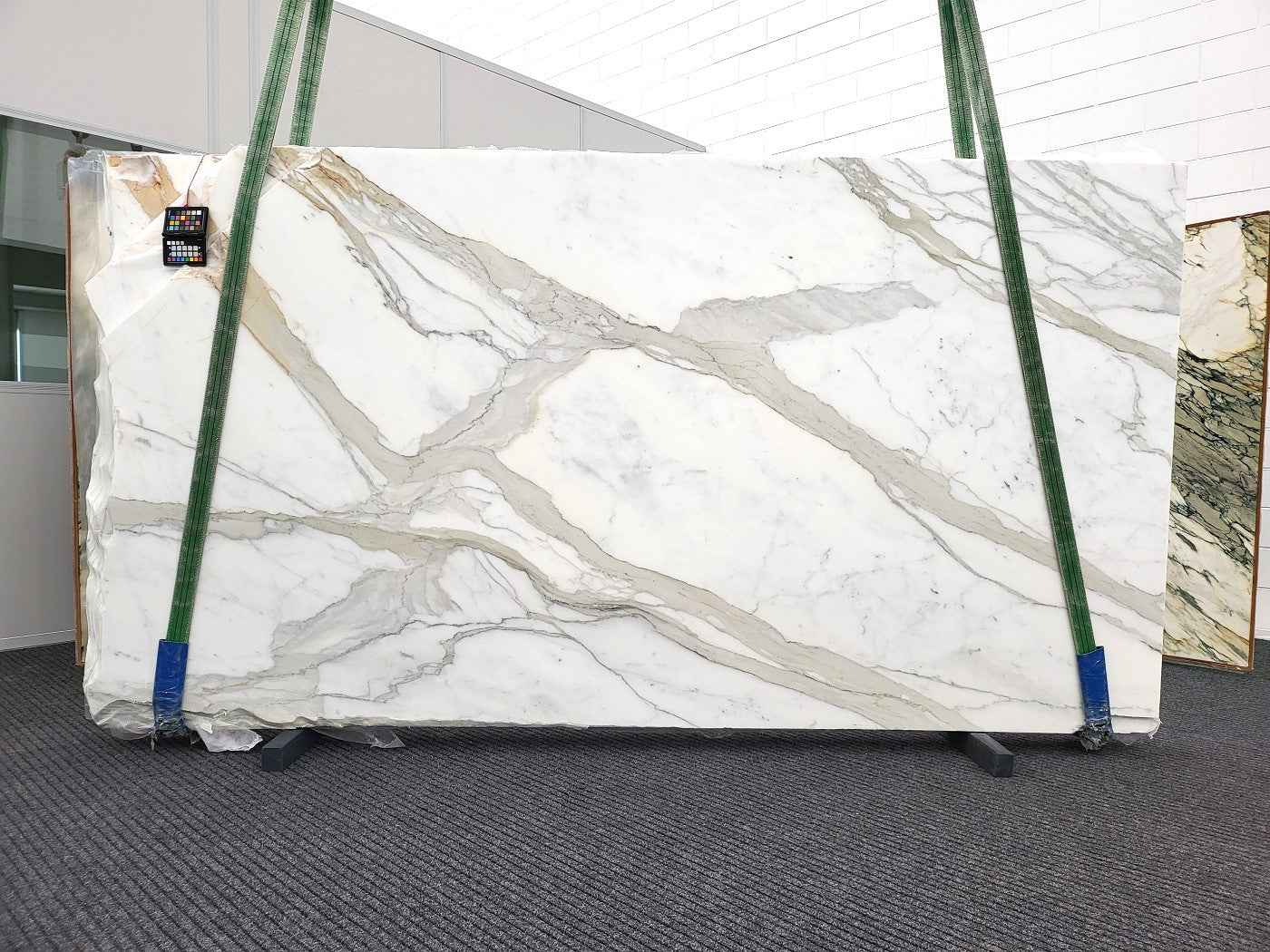 Calacatta Gold Extra - Emperor Marble