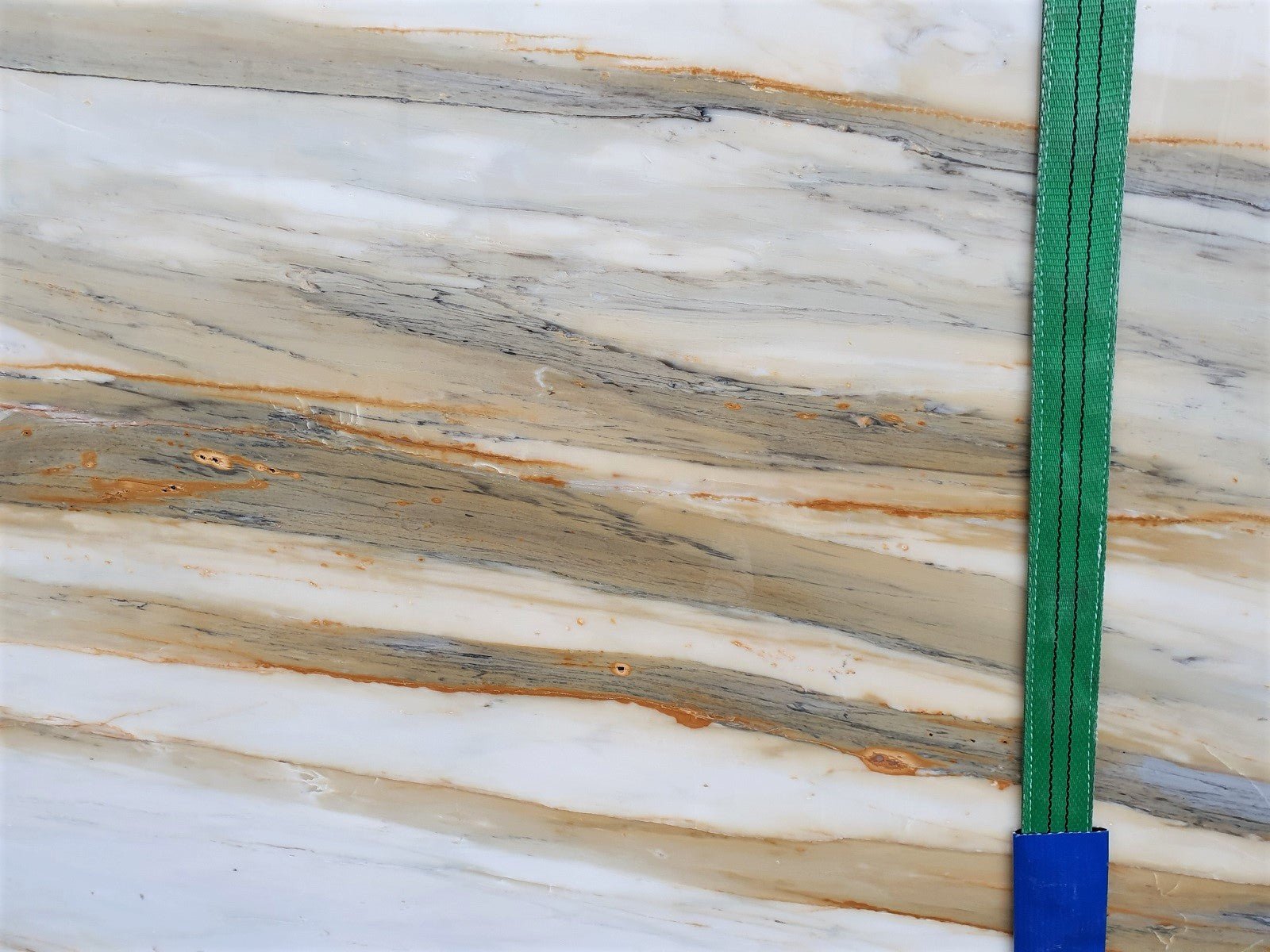 Calacatta Majestic - Emperor Marble