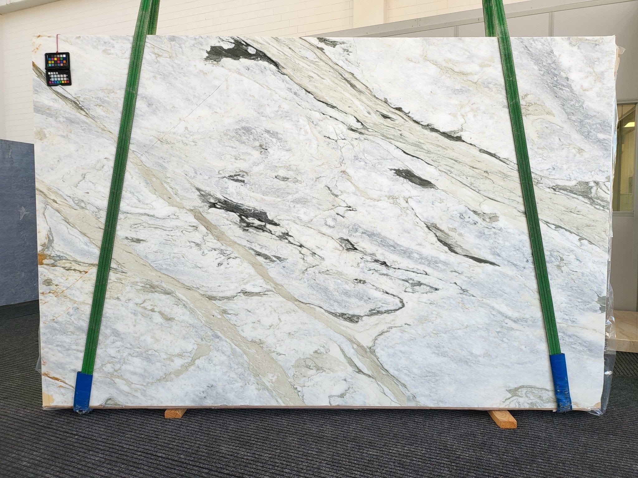 Calacatta Manhattan - Emperor Marble