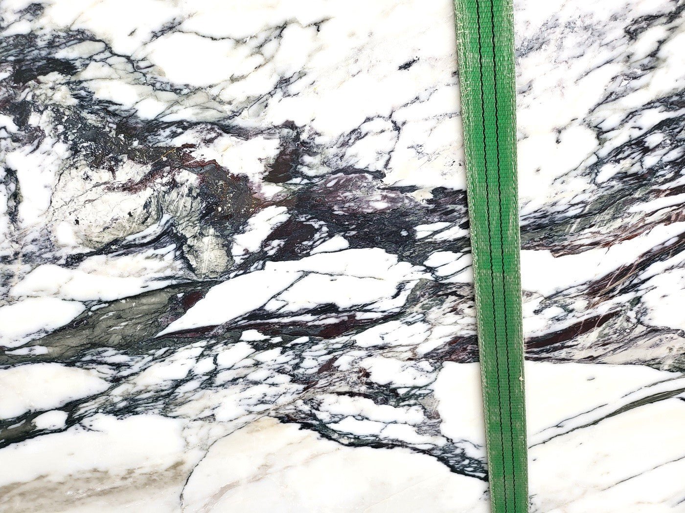 Calacatta Paonazzo - Emperor Marble