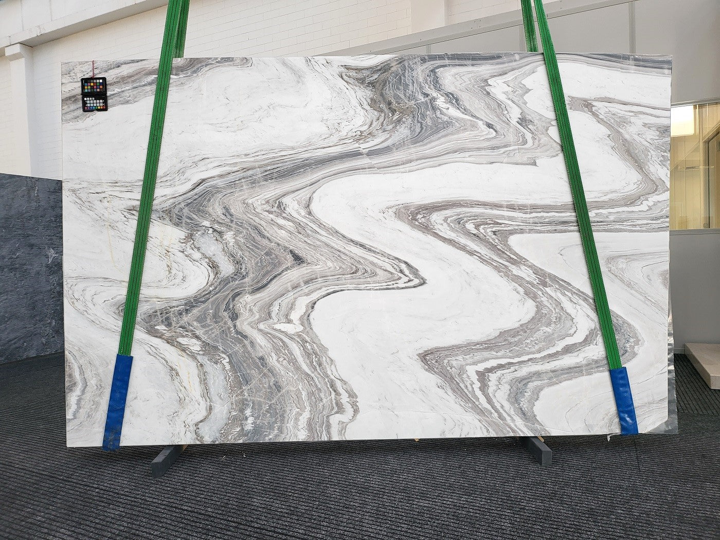 Calacatta Wave - Emperor Marble