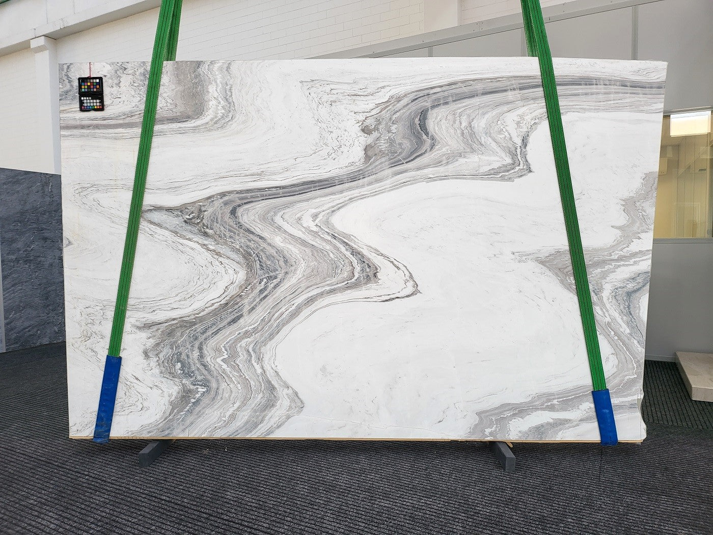 Calacatta Wave - Emperor Marble