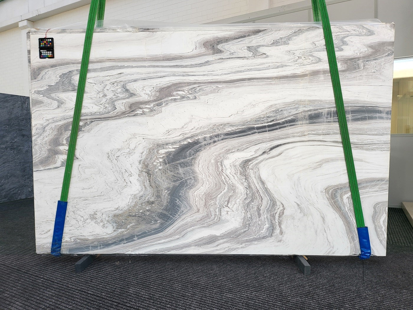 Calacatta Wave - Emperor Marble